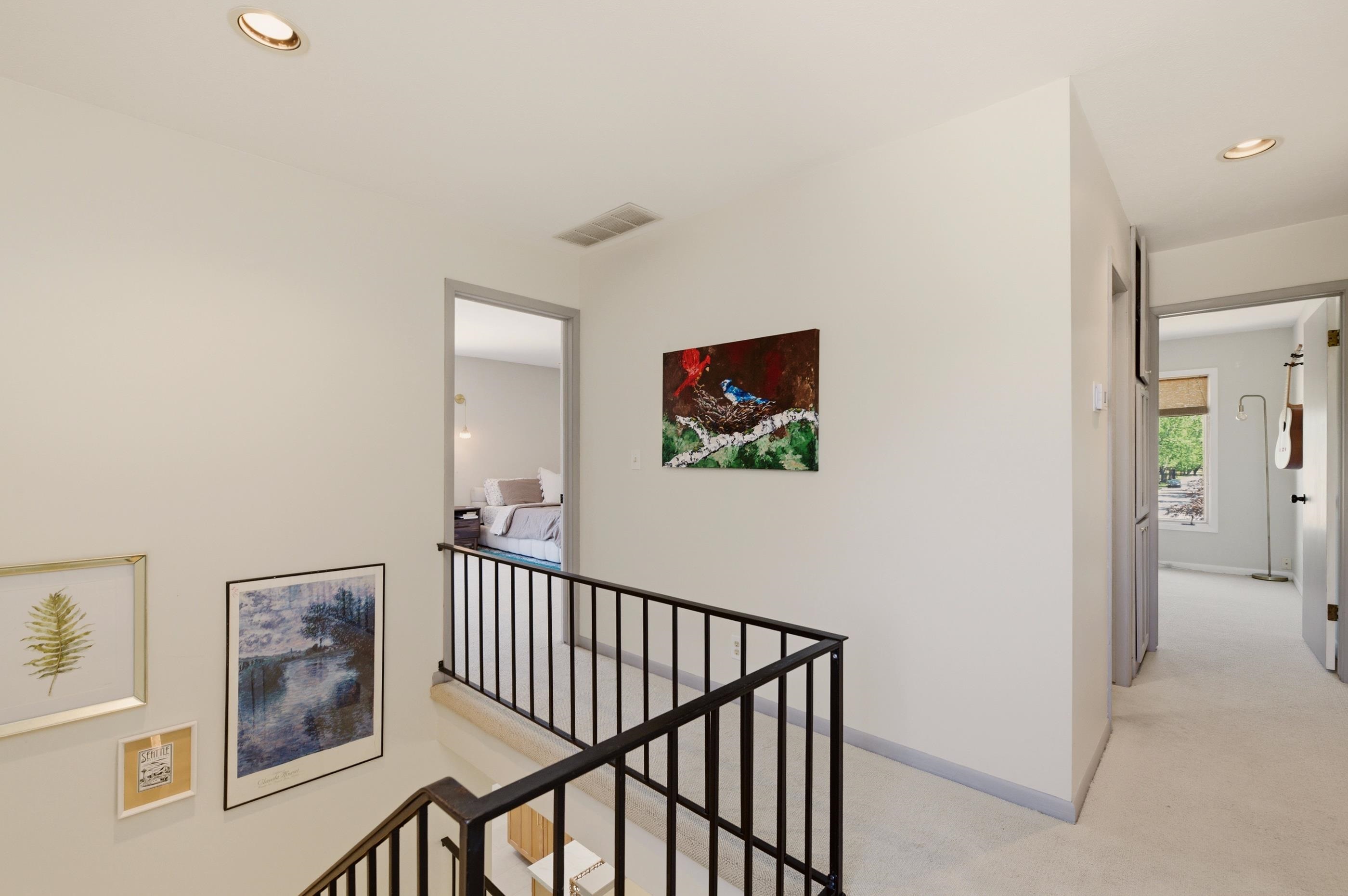 641 N Woodlawn #1 Property Photo 17
