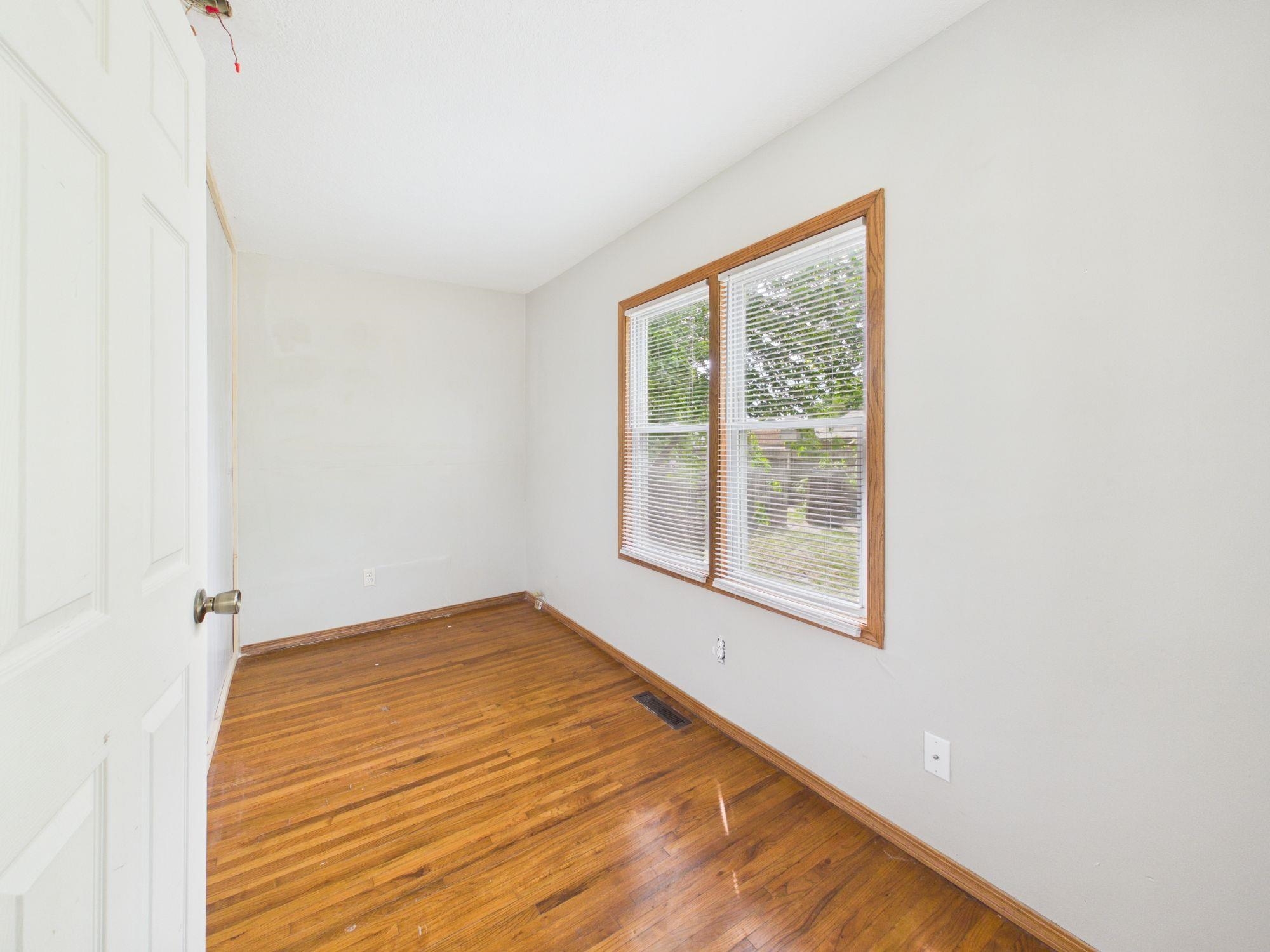 1642 S Sedgwick St Property Photo 15