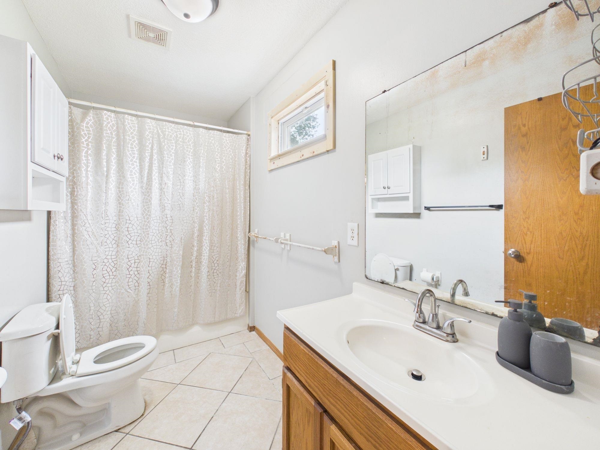 1642 S Sedgwick St Property Photo 16