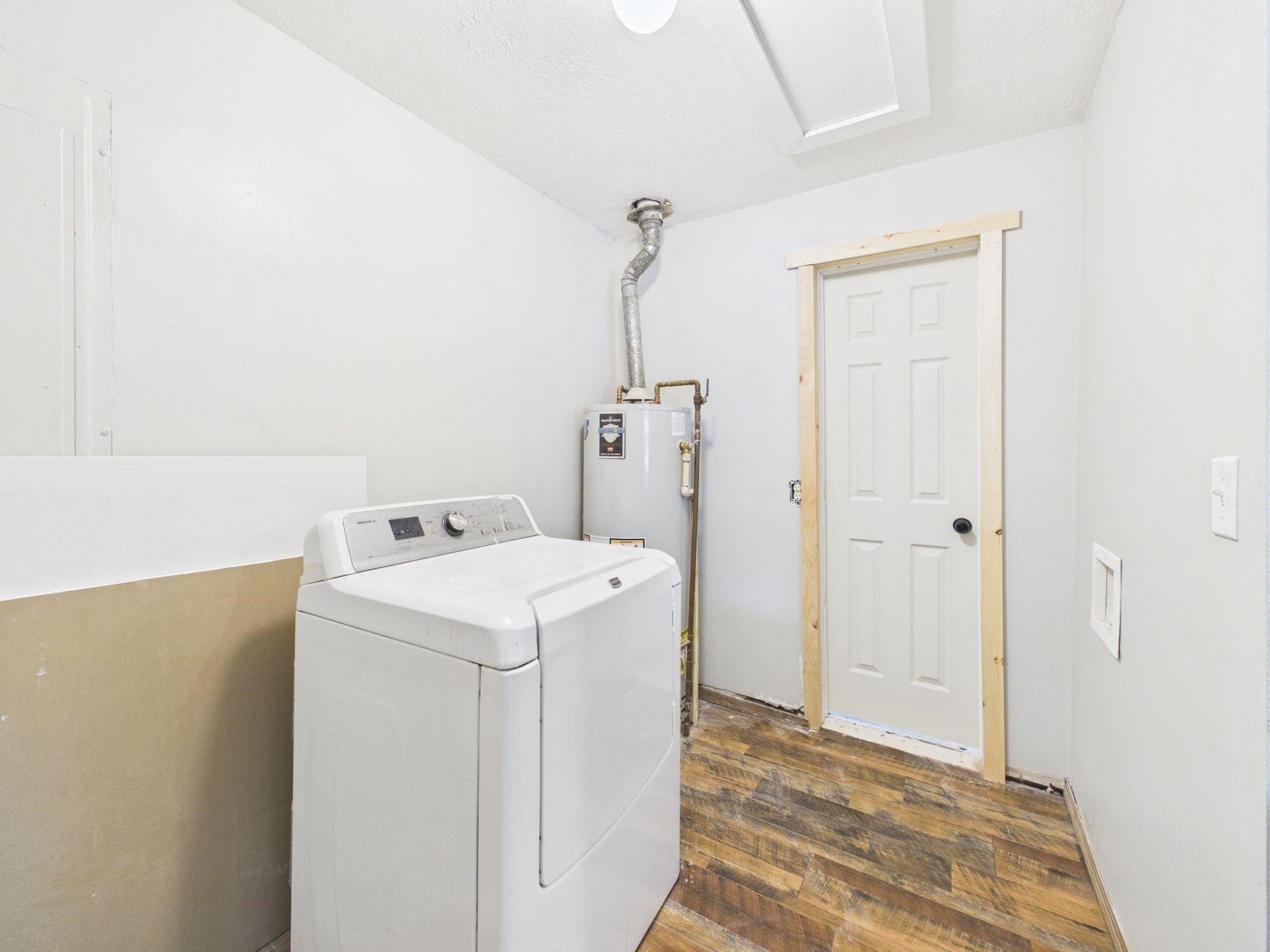 1642 S Sedgwick St Property Photo 17