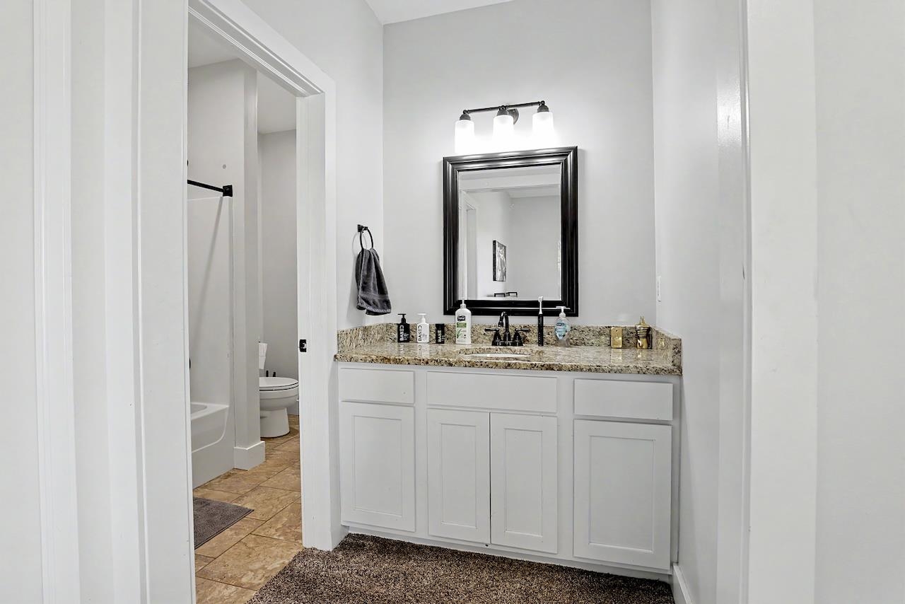4617 W Emerald Bay St. Property Photo 20