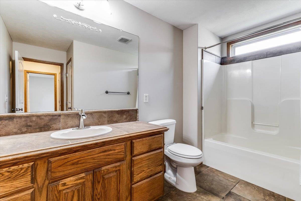 10022 W Westlakes Ct. Property Photo 19