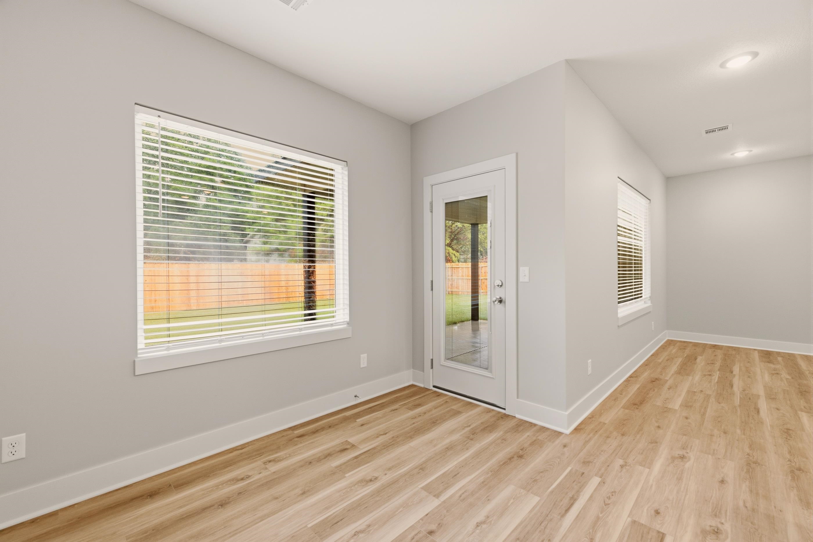 185 Tomahawk Property Photo 11