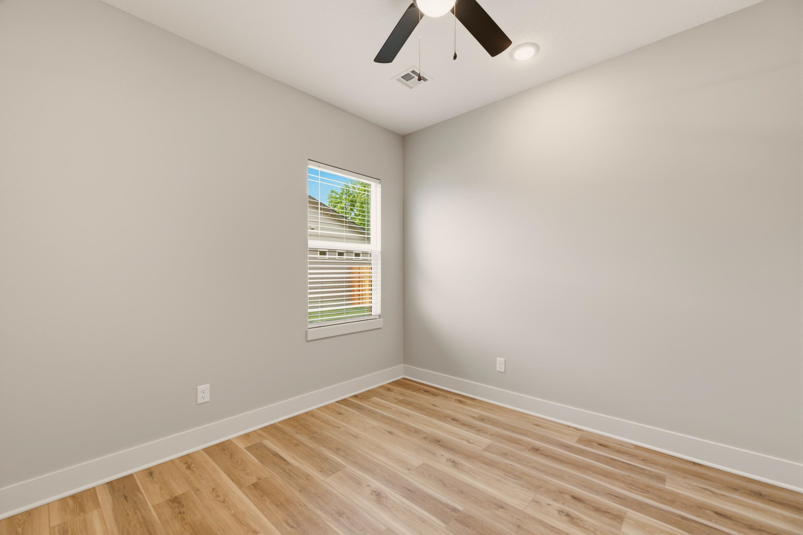 185 Tomahawk Property Photo 25