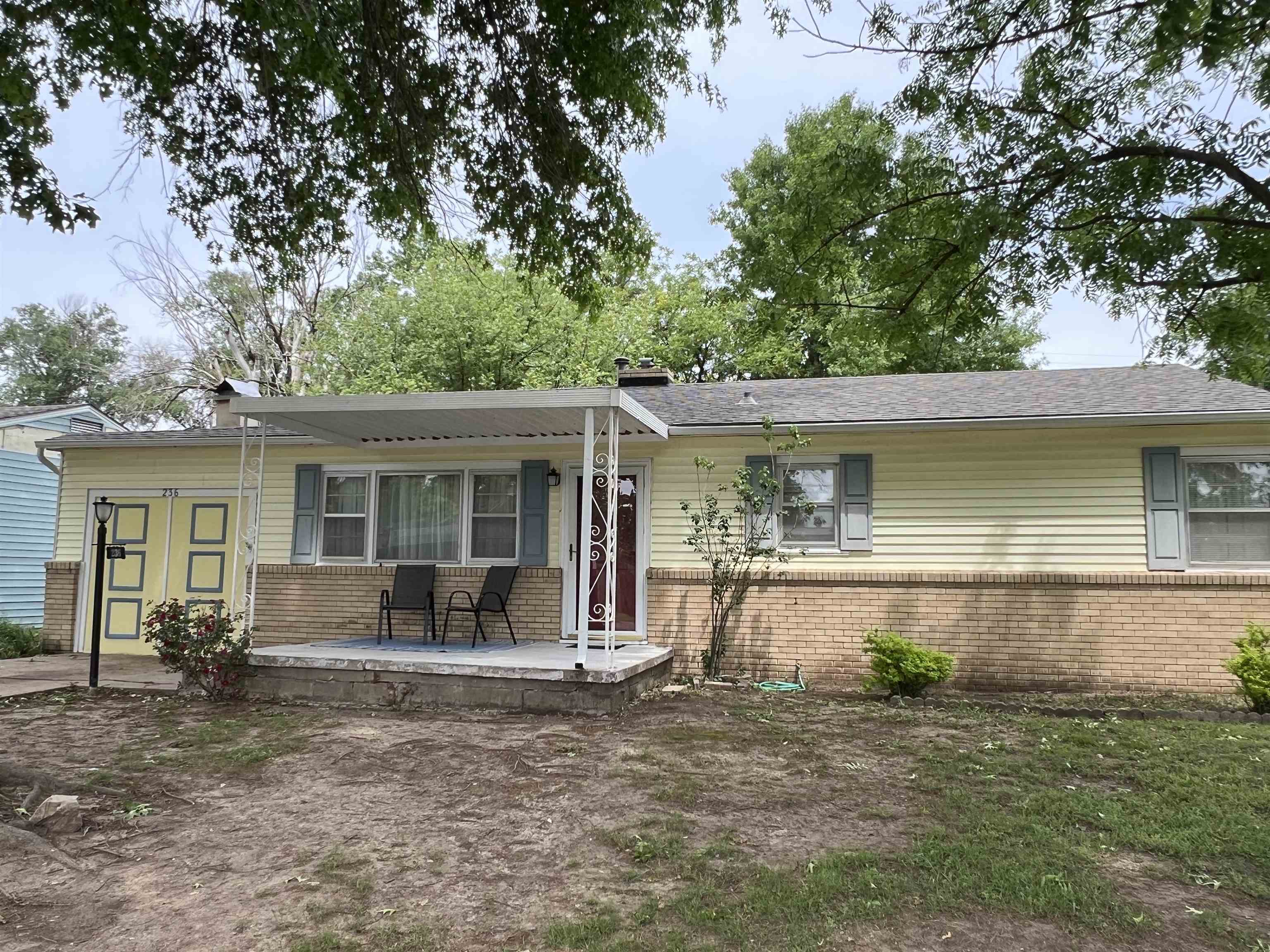 236 Random Rd Property Photo 2