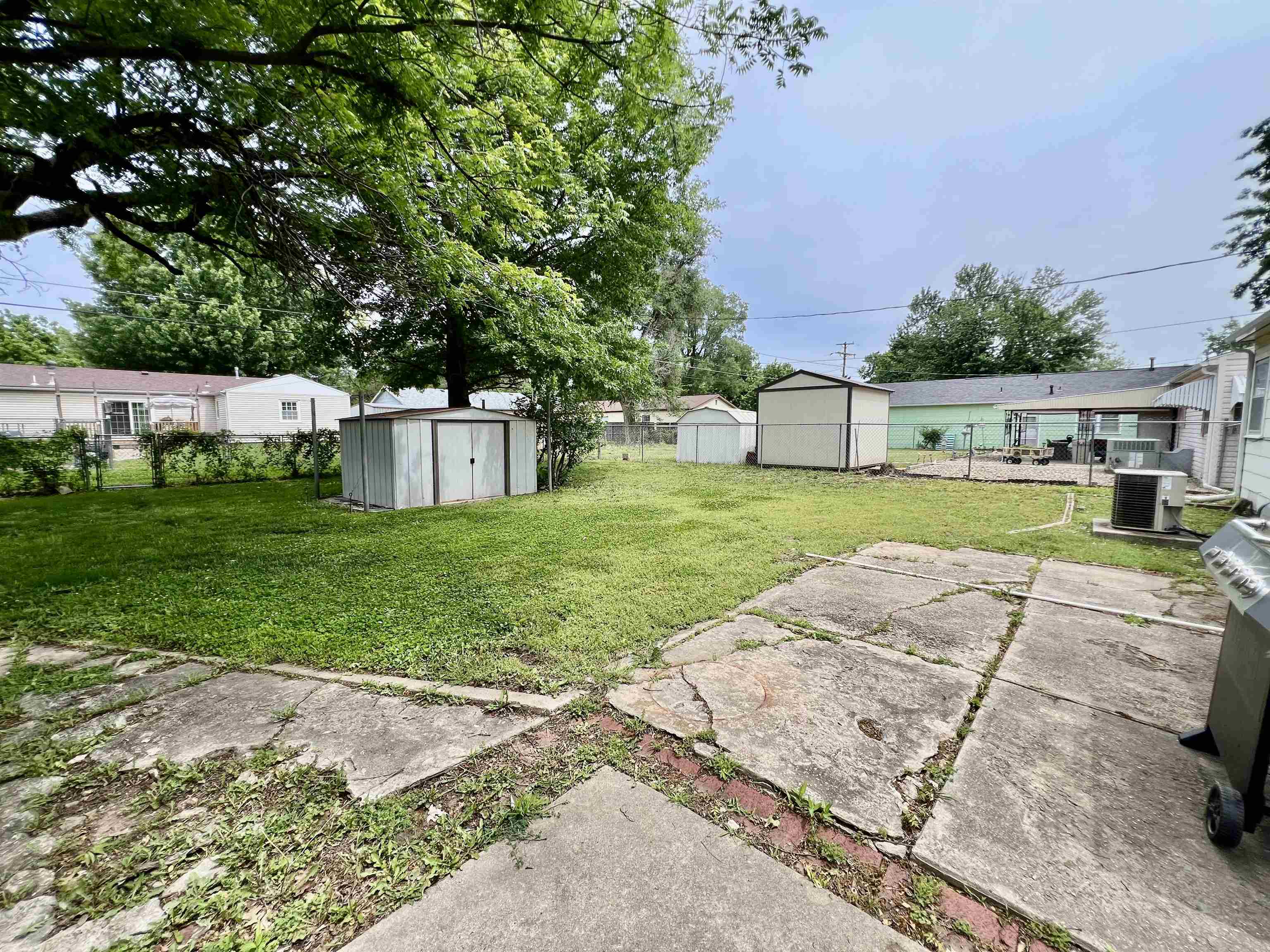 236 Random Rd Property Photo 16