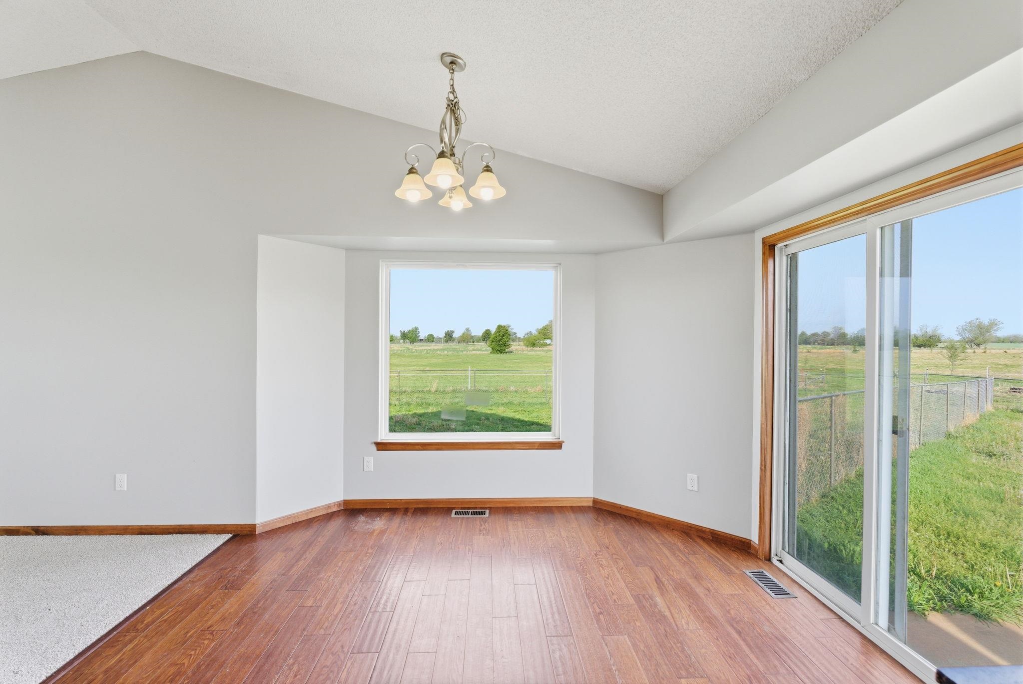6838 22nd Property Photo 13