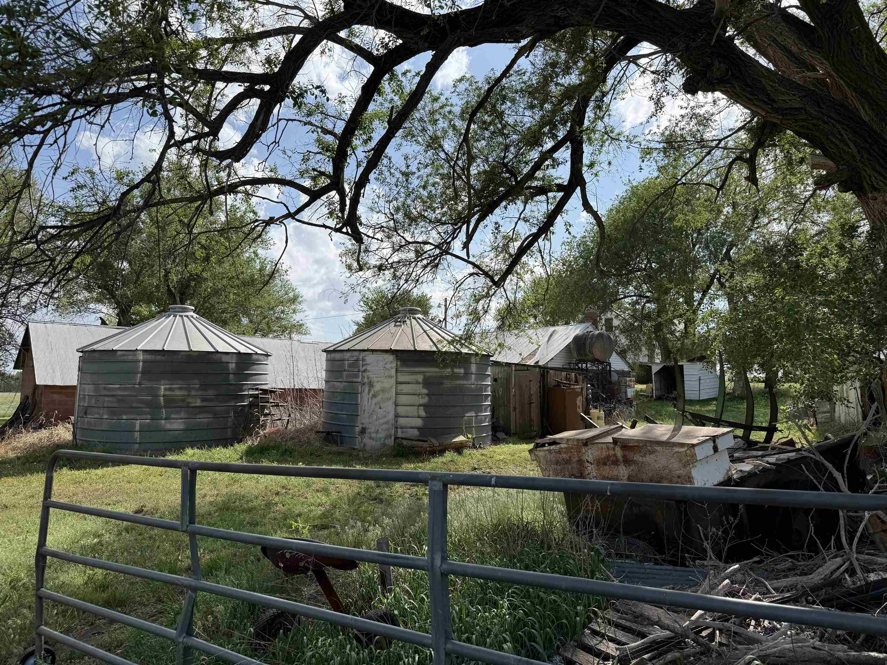 1024 Cherokee Road Property Photo 4