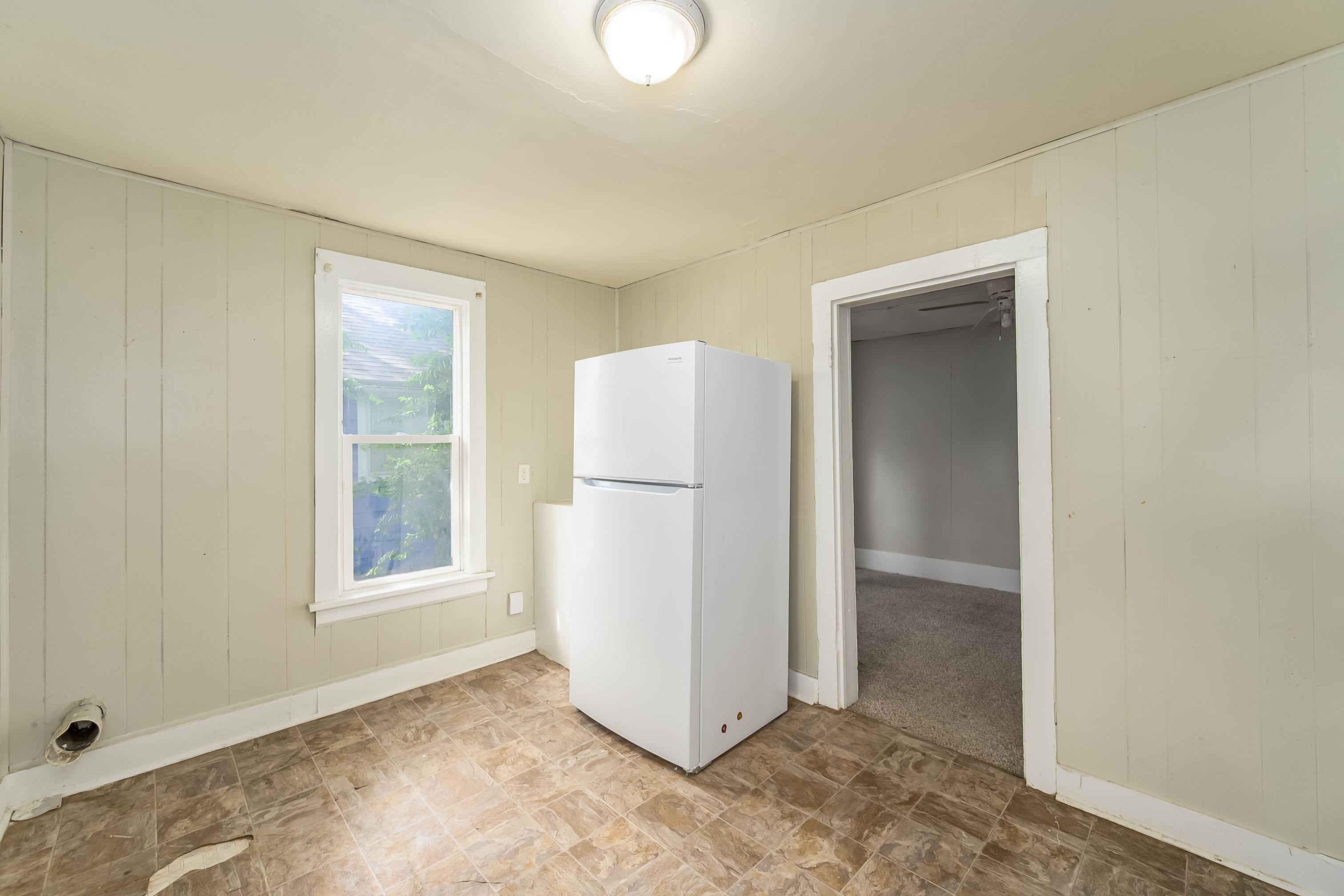 914 N High St Property Photo 19