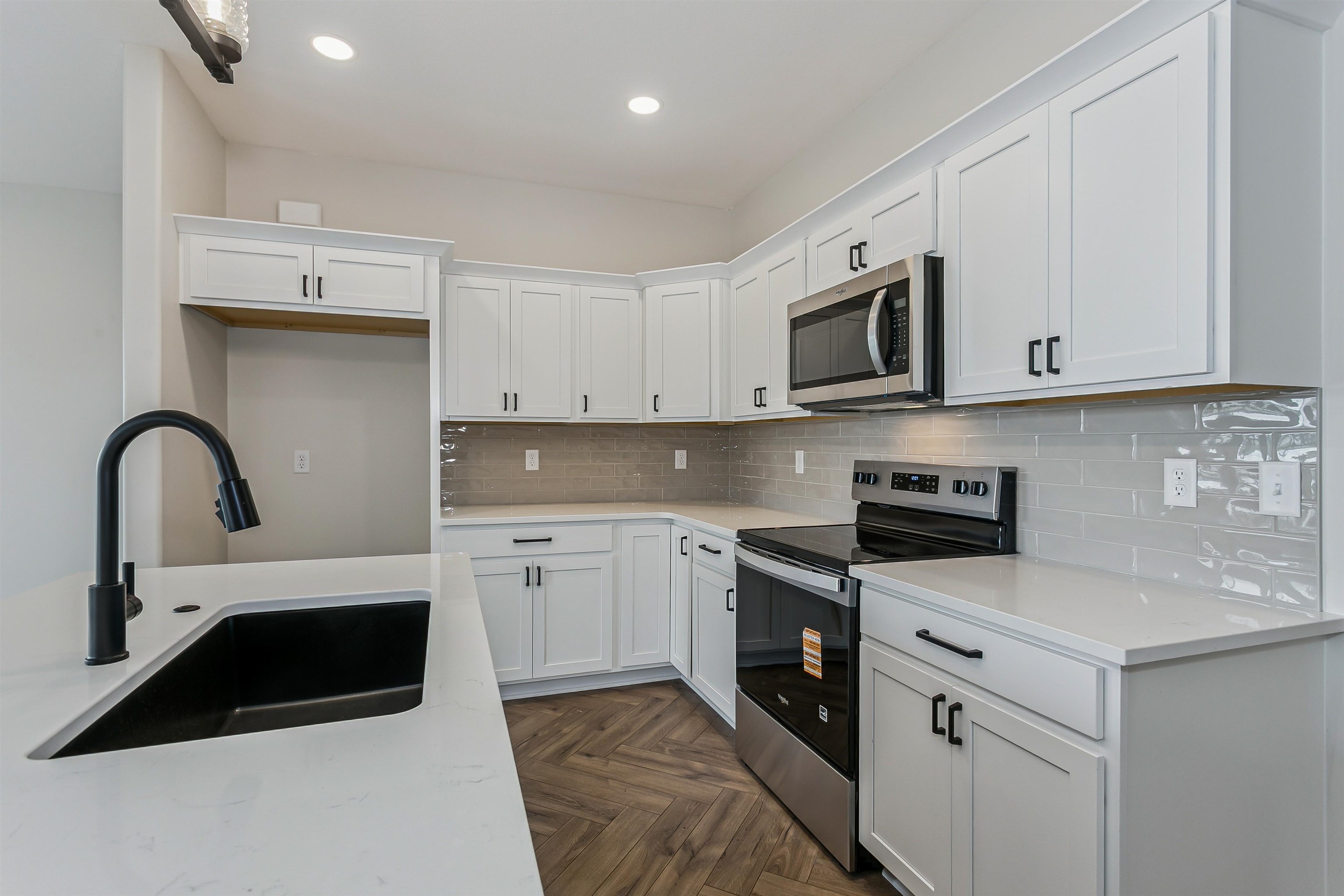 1113 W Trek Cir Property Photo 14