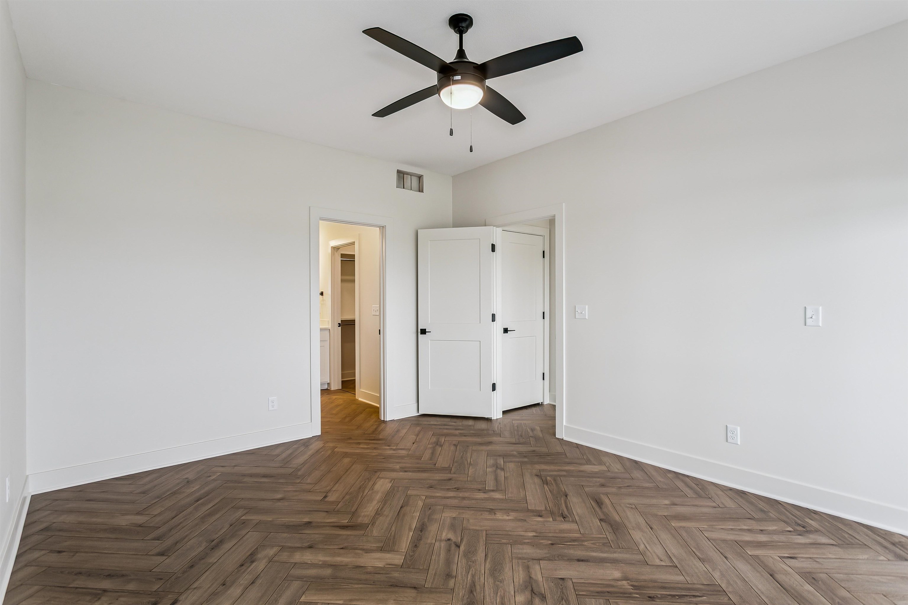 1113 W Trek Cir Property Photo 16