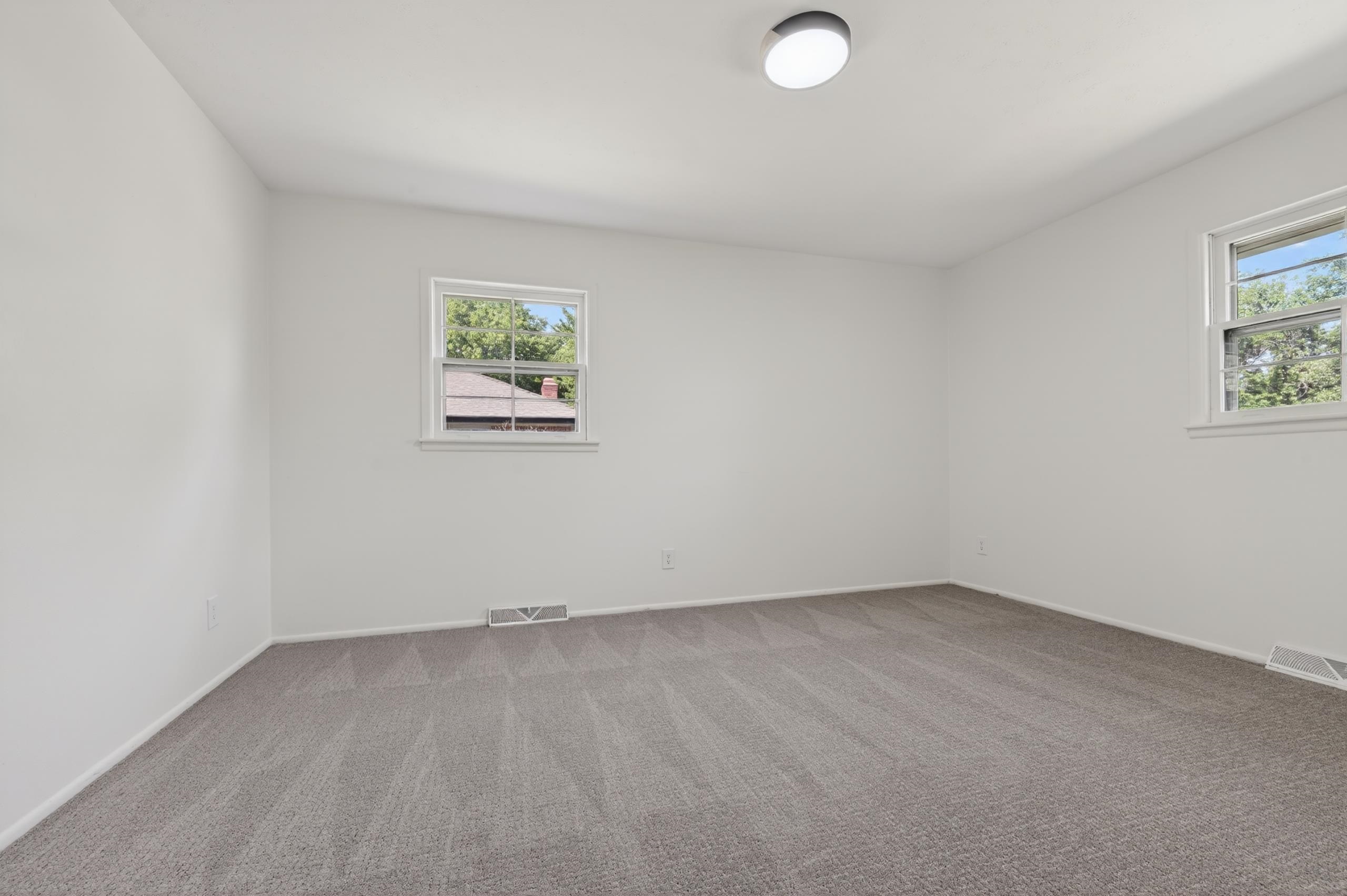 116 N Burr Oak Rd Property Photo 16