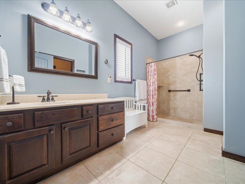 601 Stone Lake Circle Property Photo 18