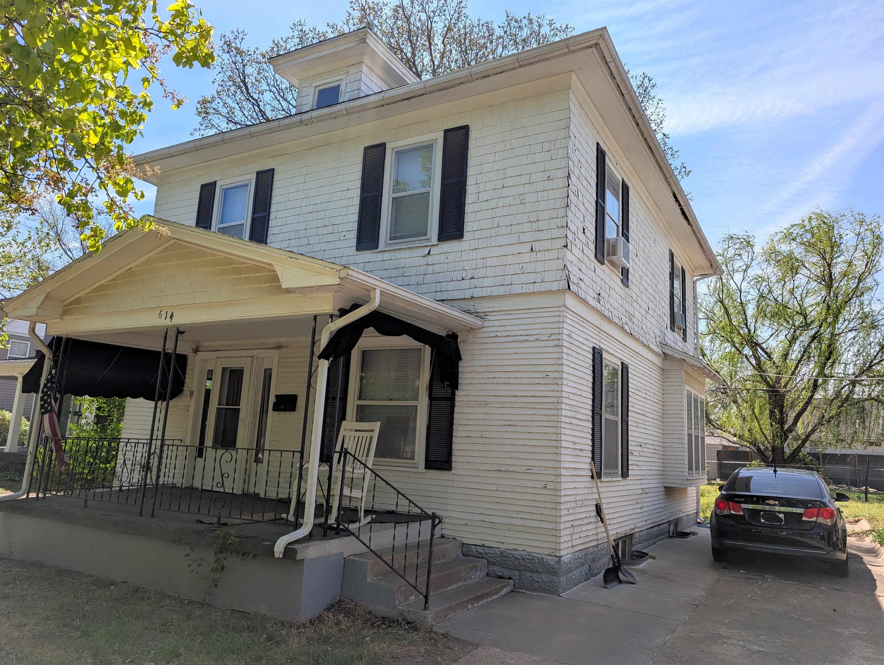 614 Gypsum Ave Property Photo 1
