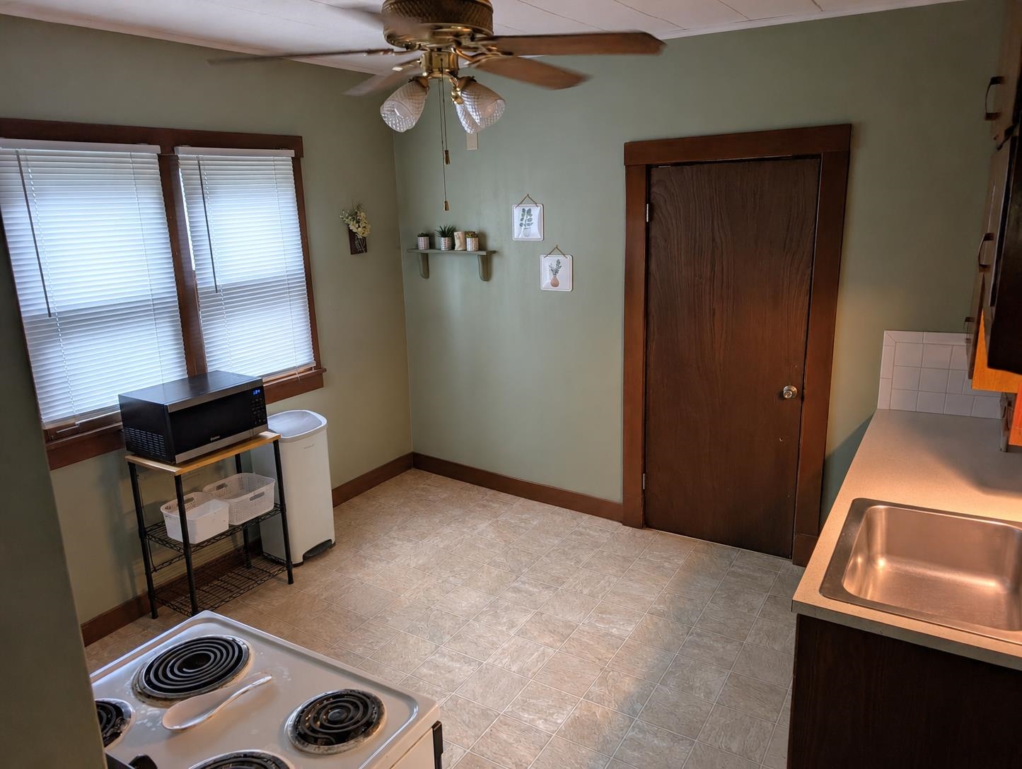 614 Gypsum Ave Property Photo 4