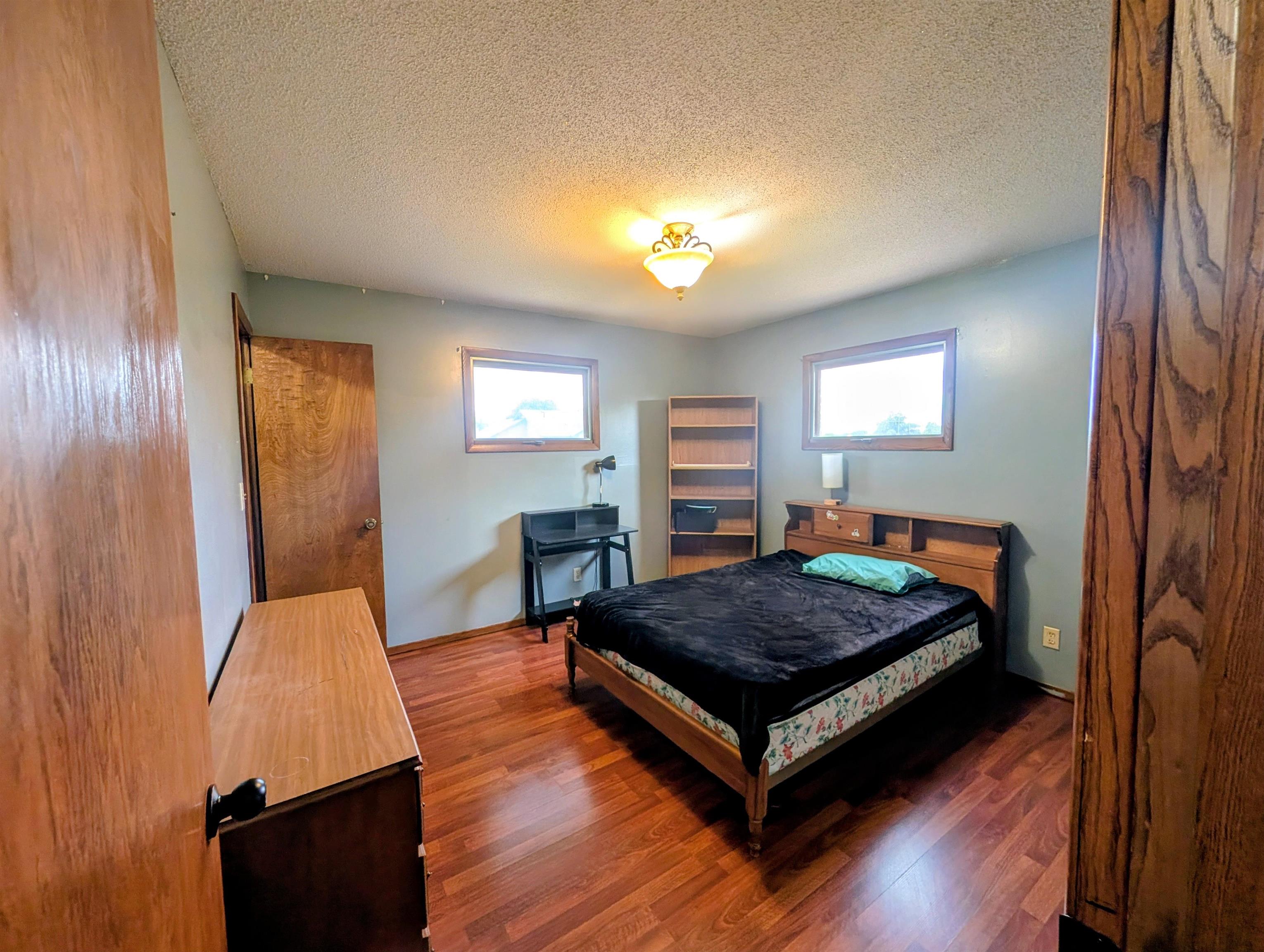 214 N Sedgwick Property Photo 12