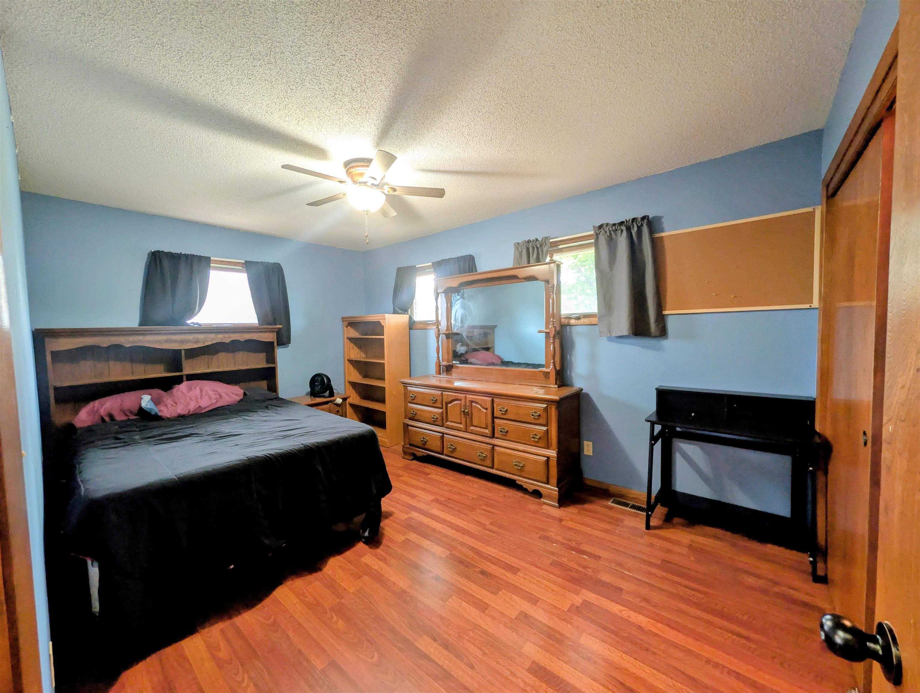 214 N Sedgwick Property Photo 14