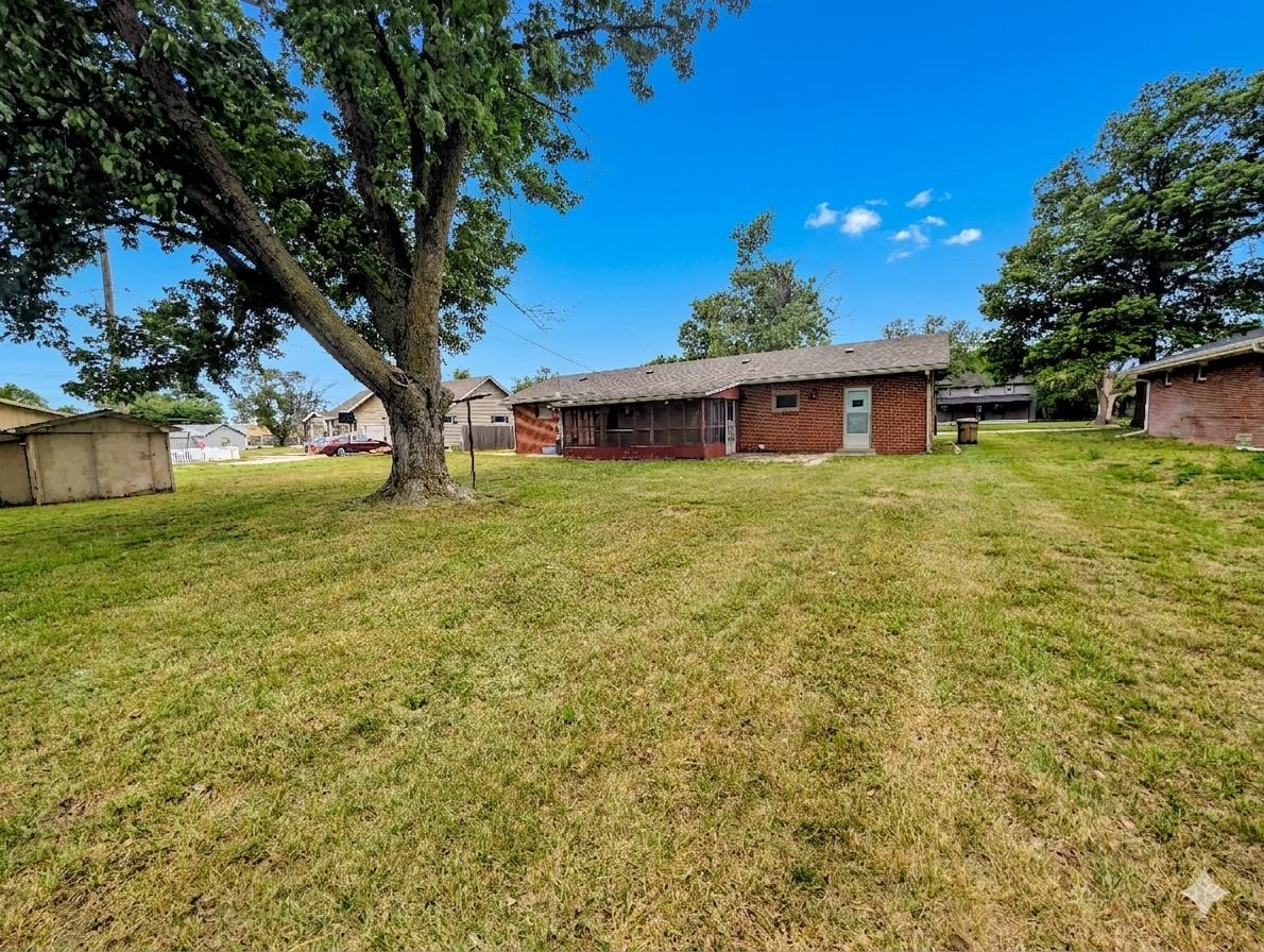 214 N Sedgwick Property Photo 24