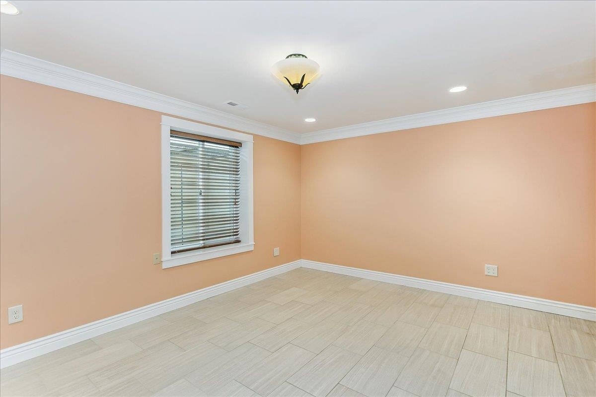 6441 S Cedardale Ave. Property Photo 20