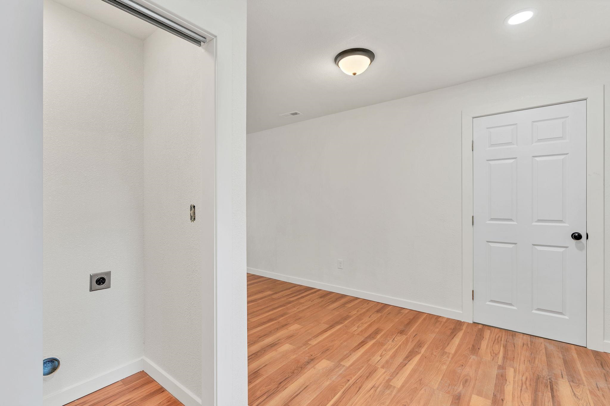 2612 N Green Property Photo 15