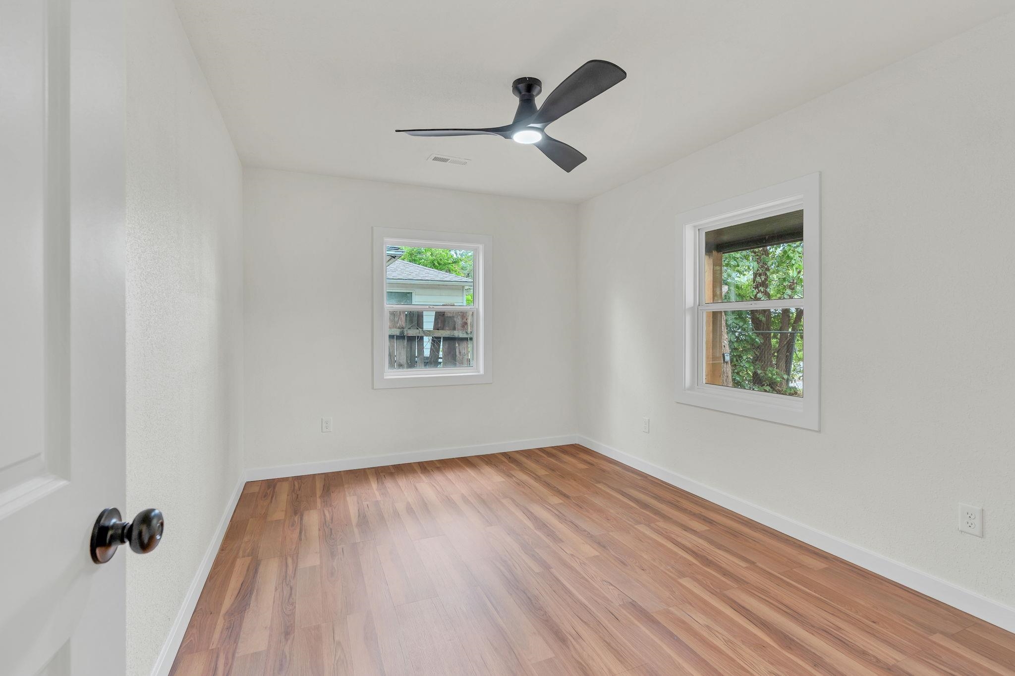 2612 N Green Property Photo 18