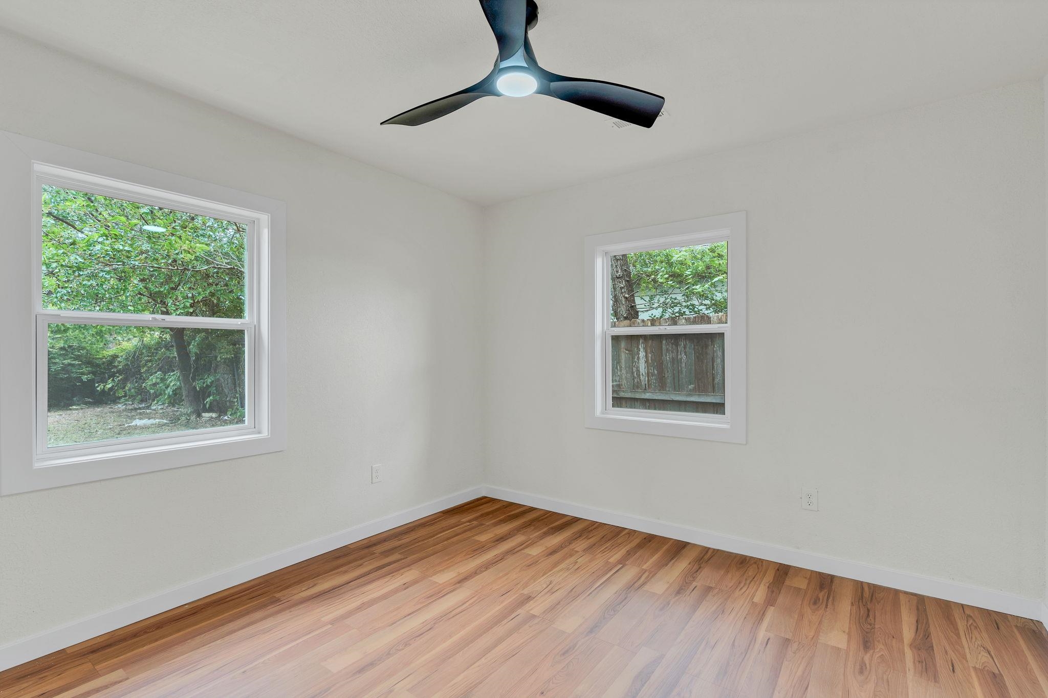 2612 N Green Property Photo 23
