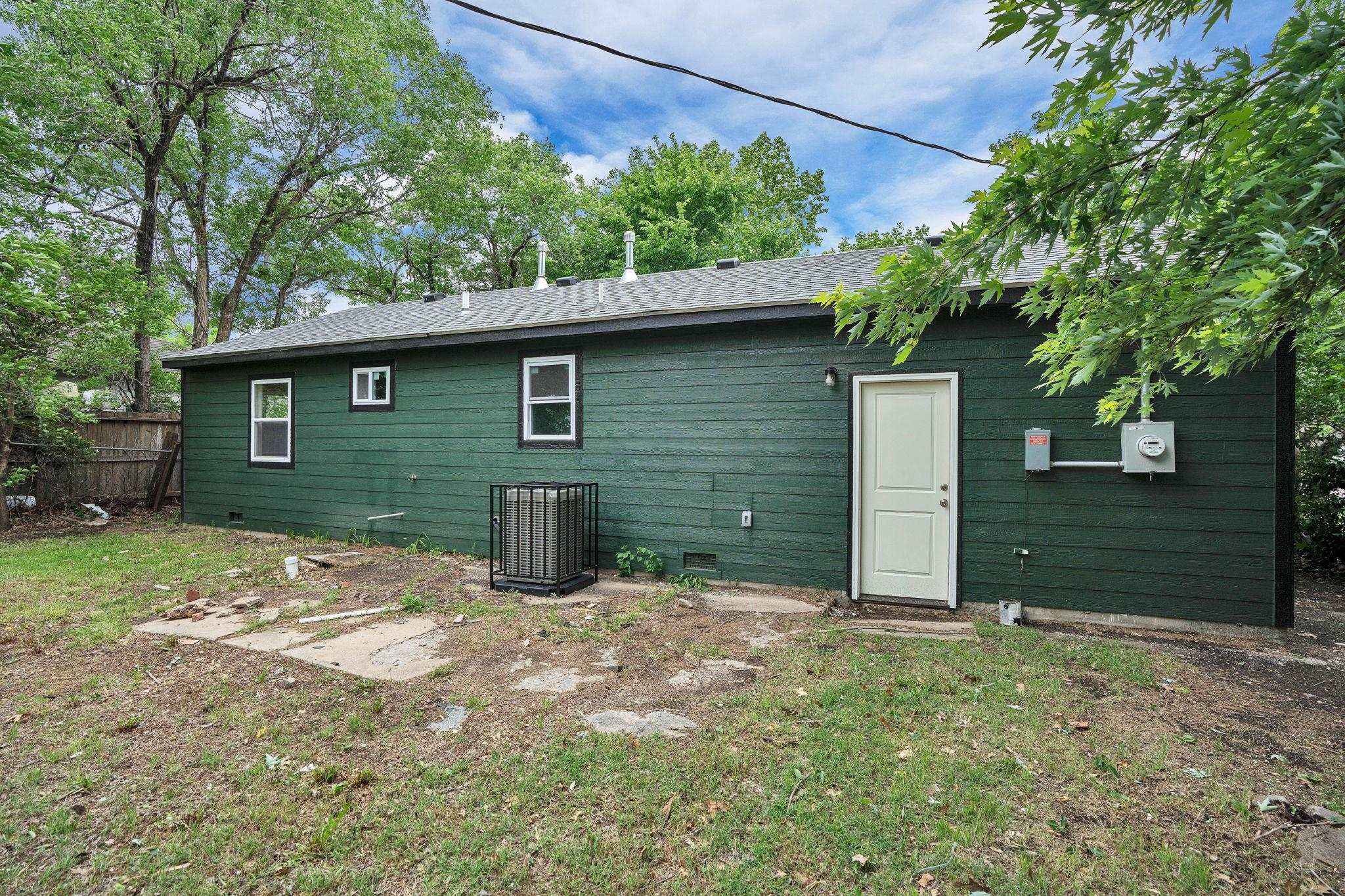 2612 N Green Property Photo 31