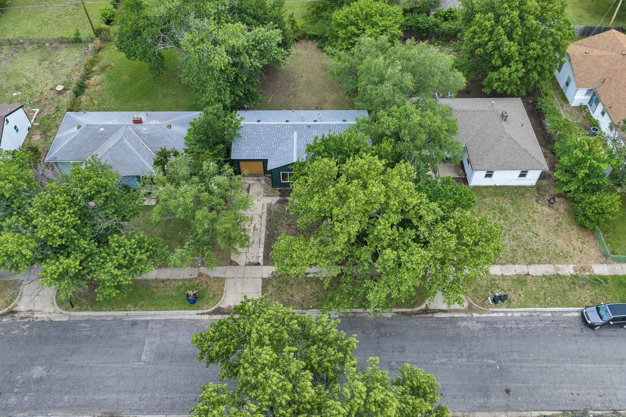 2612 N Green Property Photo 32