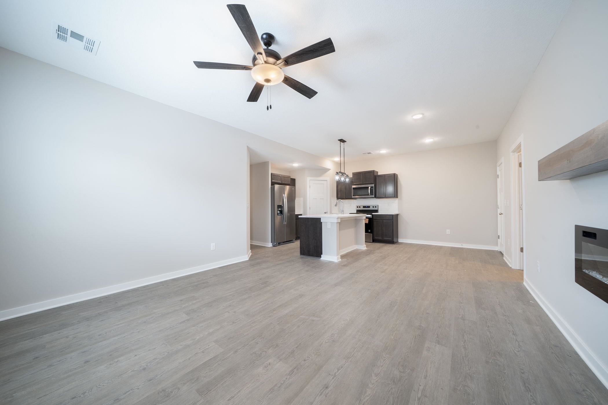 16802 W Lawson Property Photo 3