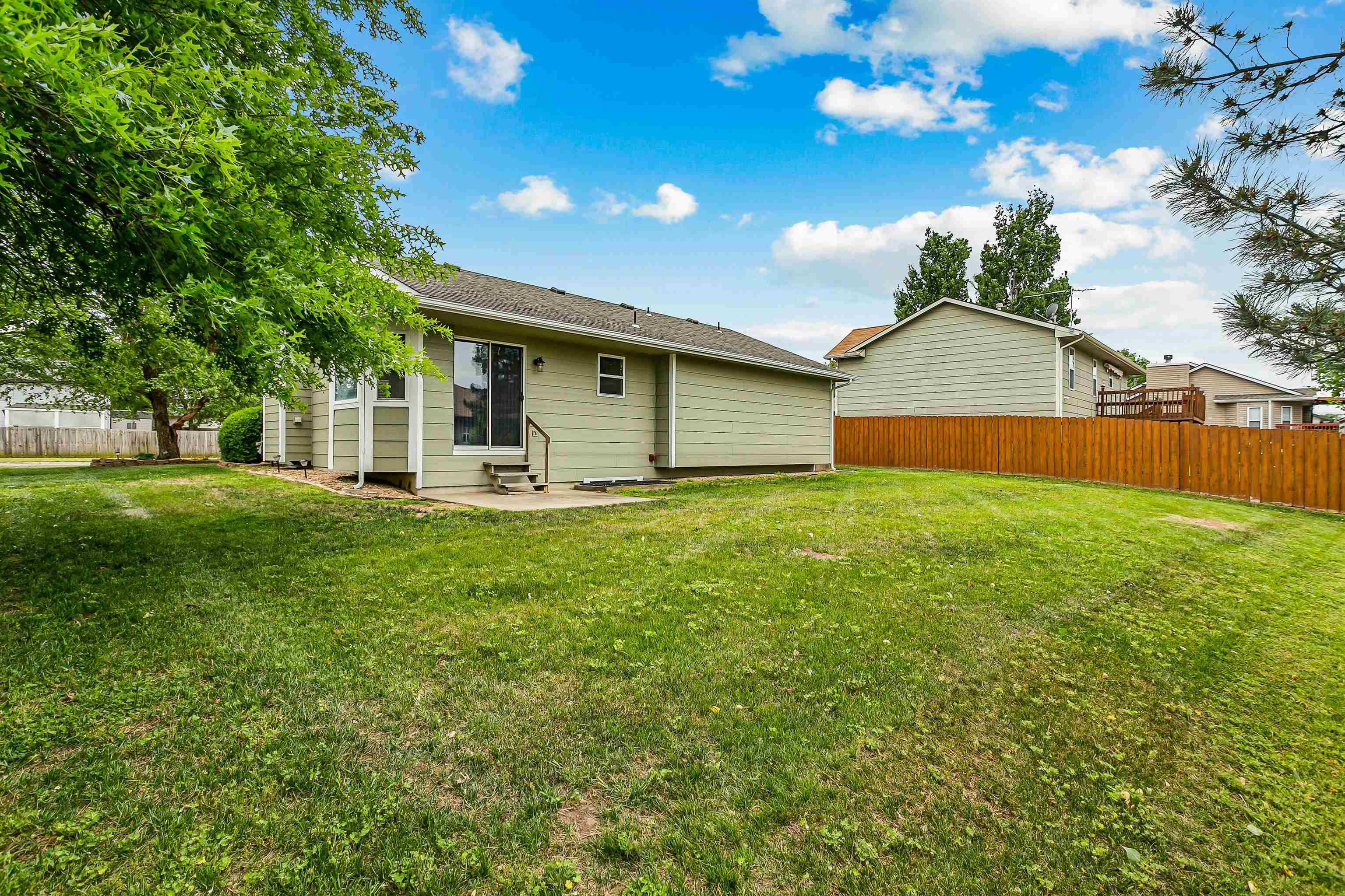 10414 W Haskell St Property Photo 31