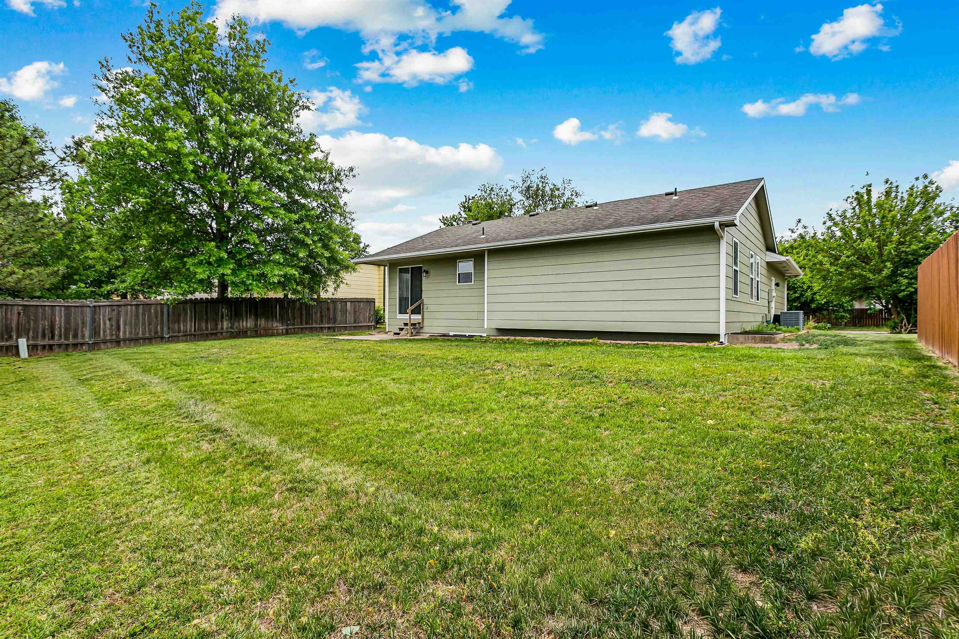 10414 W Haskell St Property Photo 32