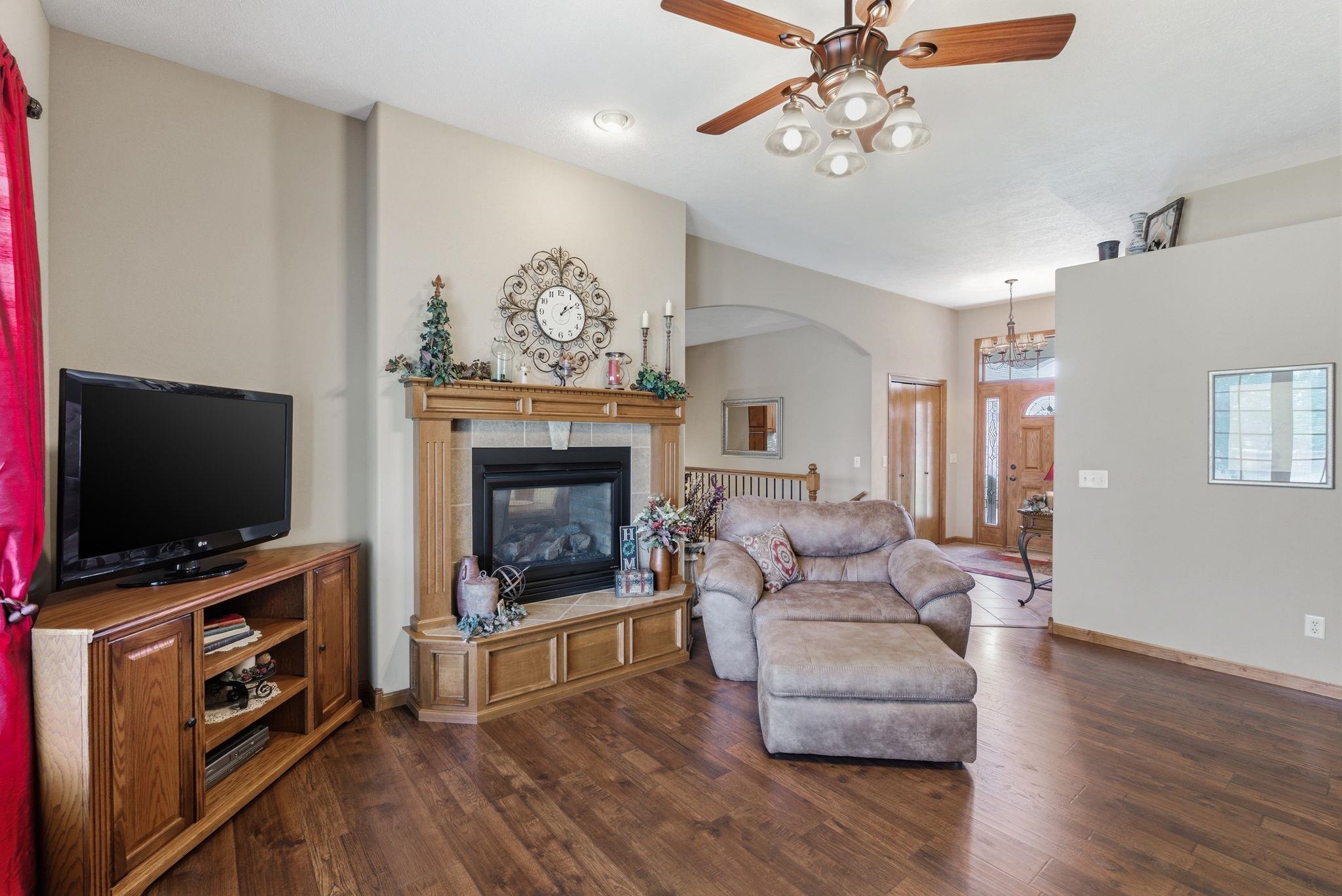 4 Waterbrook Terrace Property Photo 6