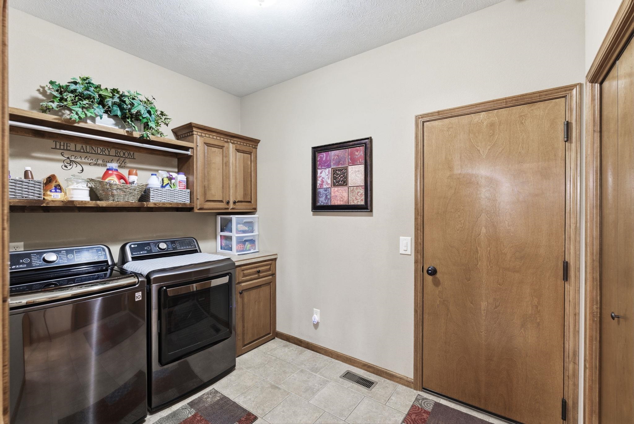 4 Waterbrook Terrace Property Photo 14