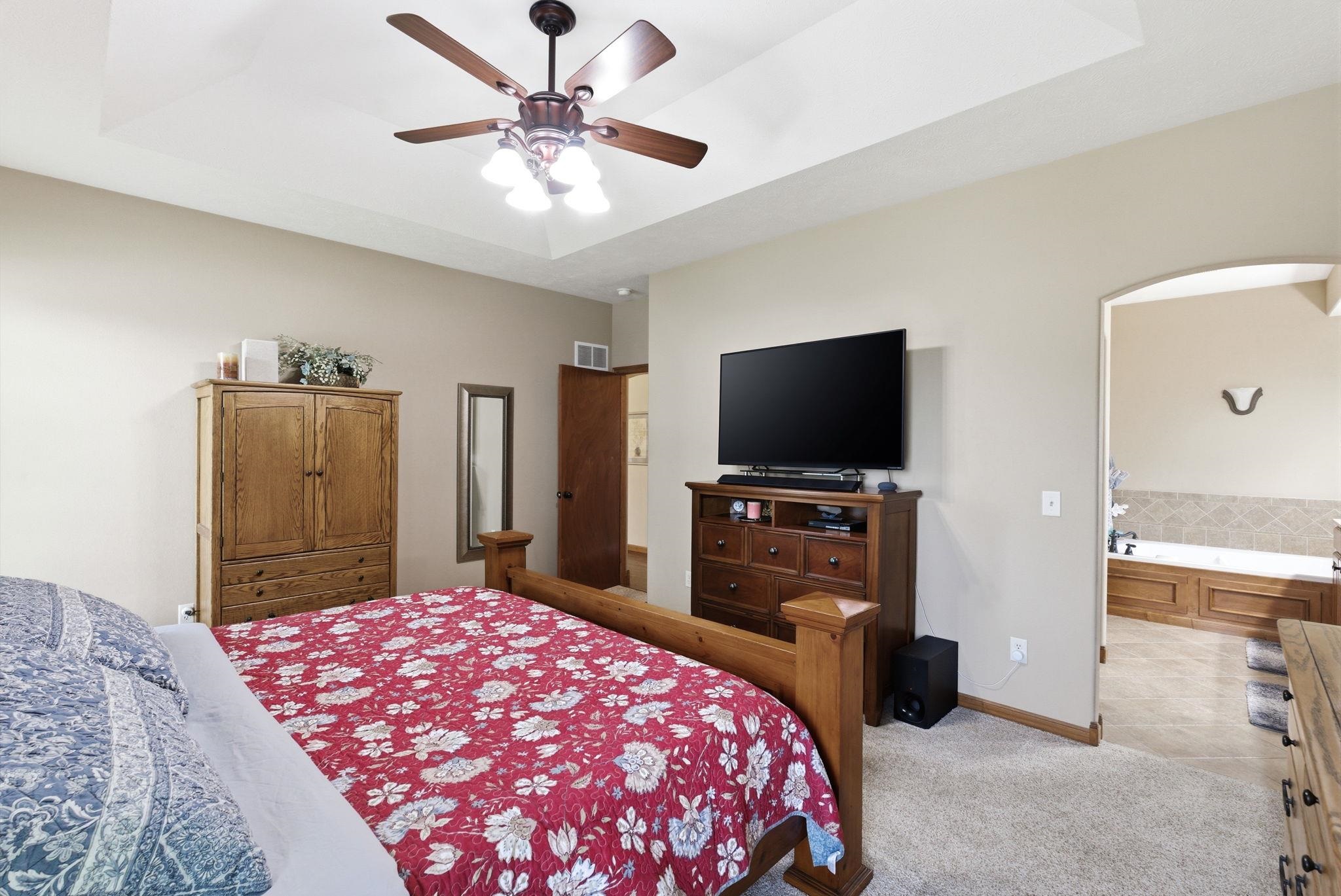 4 Waterbrook Terrace Property Photo 16