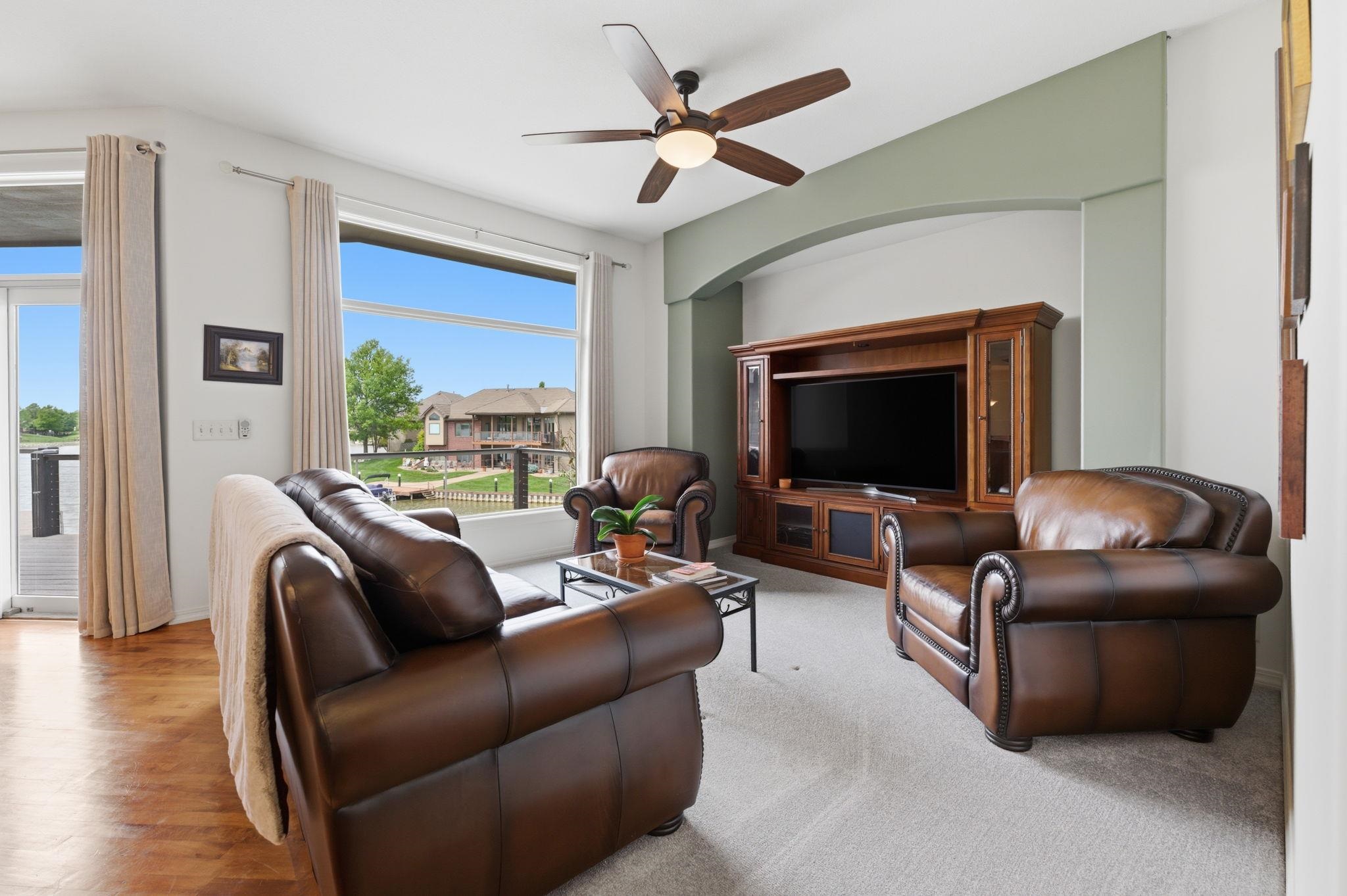 2133 W Harborlight Property Photo 15