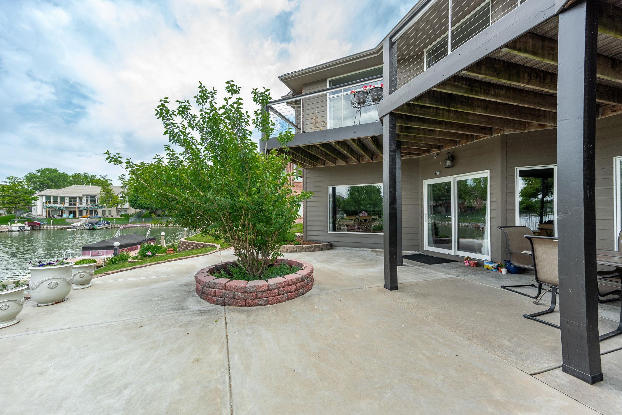 2133 W Harborlight Property Photo 29