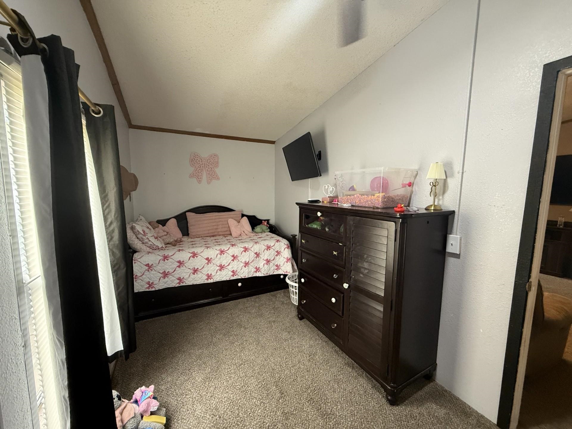 1509 W Ash Ave Property Photo 12