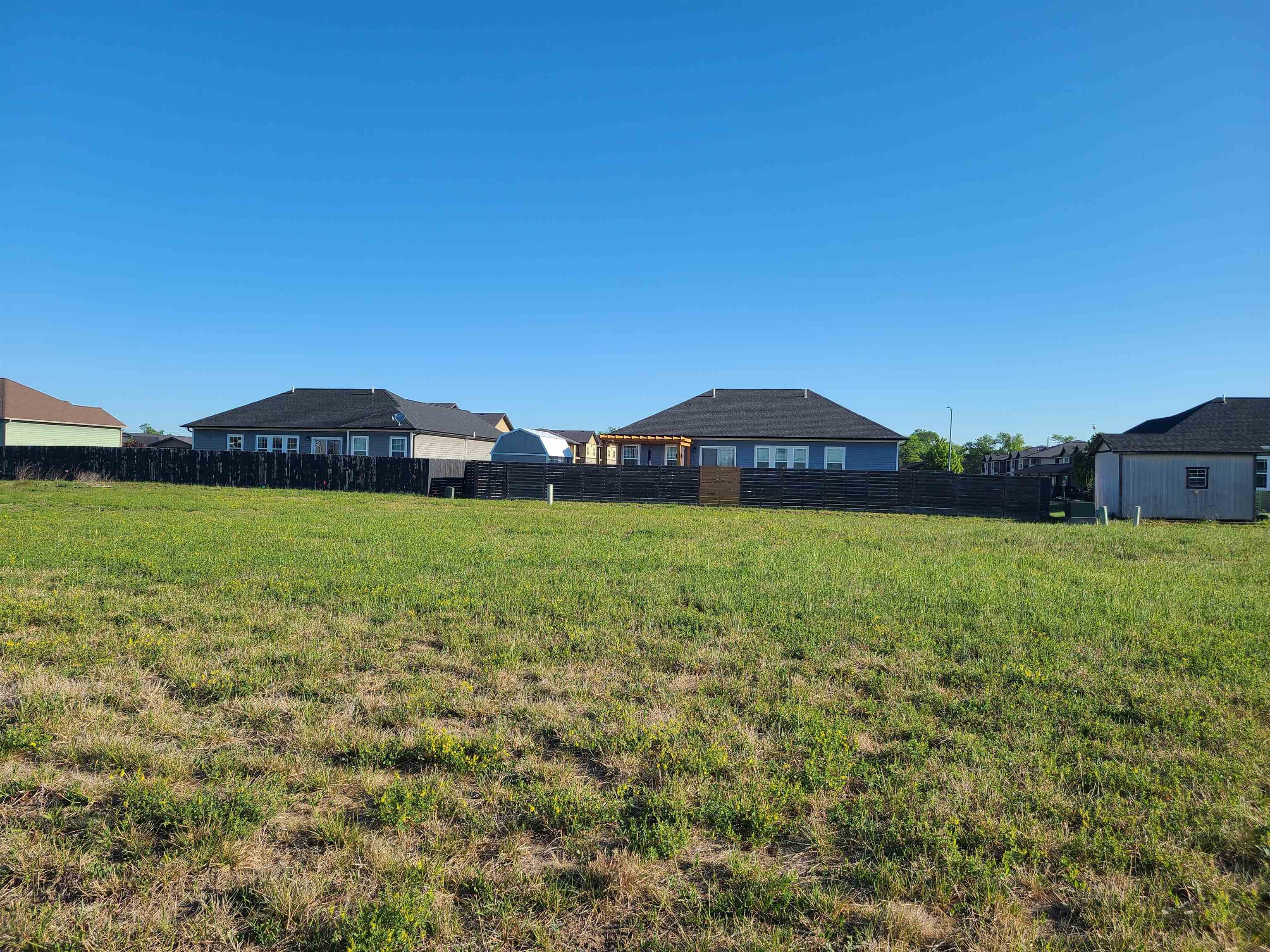 1425 Curtiss Dr. Property Photo 1