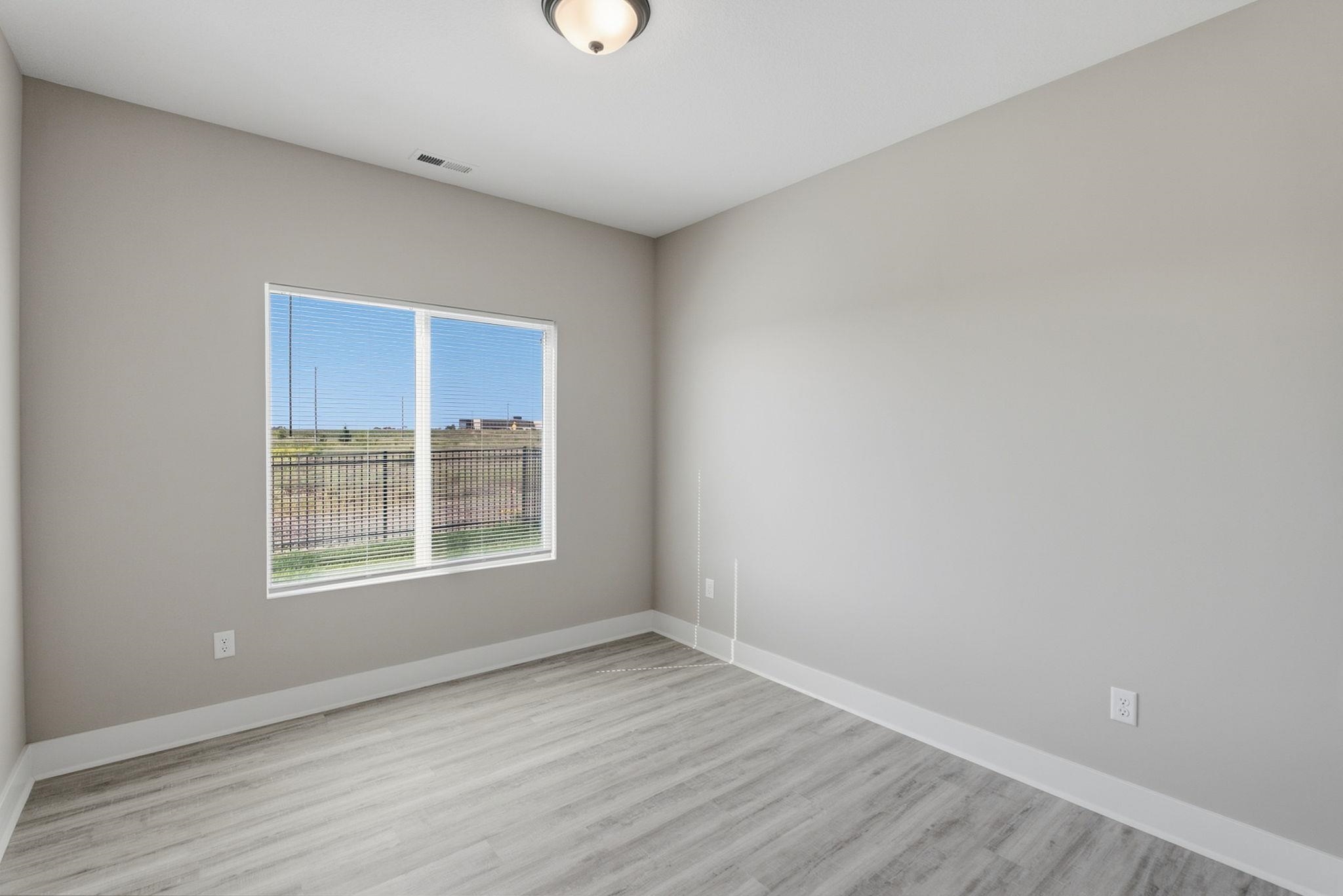 12827/12829 E Blake St. Property Photo 13