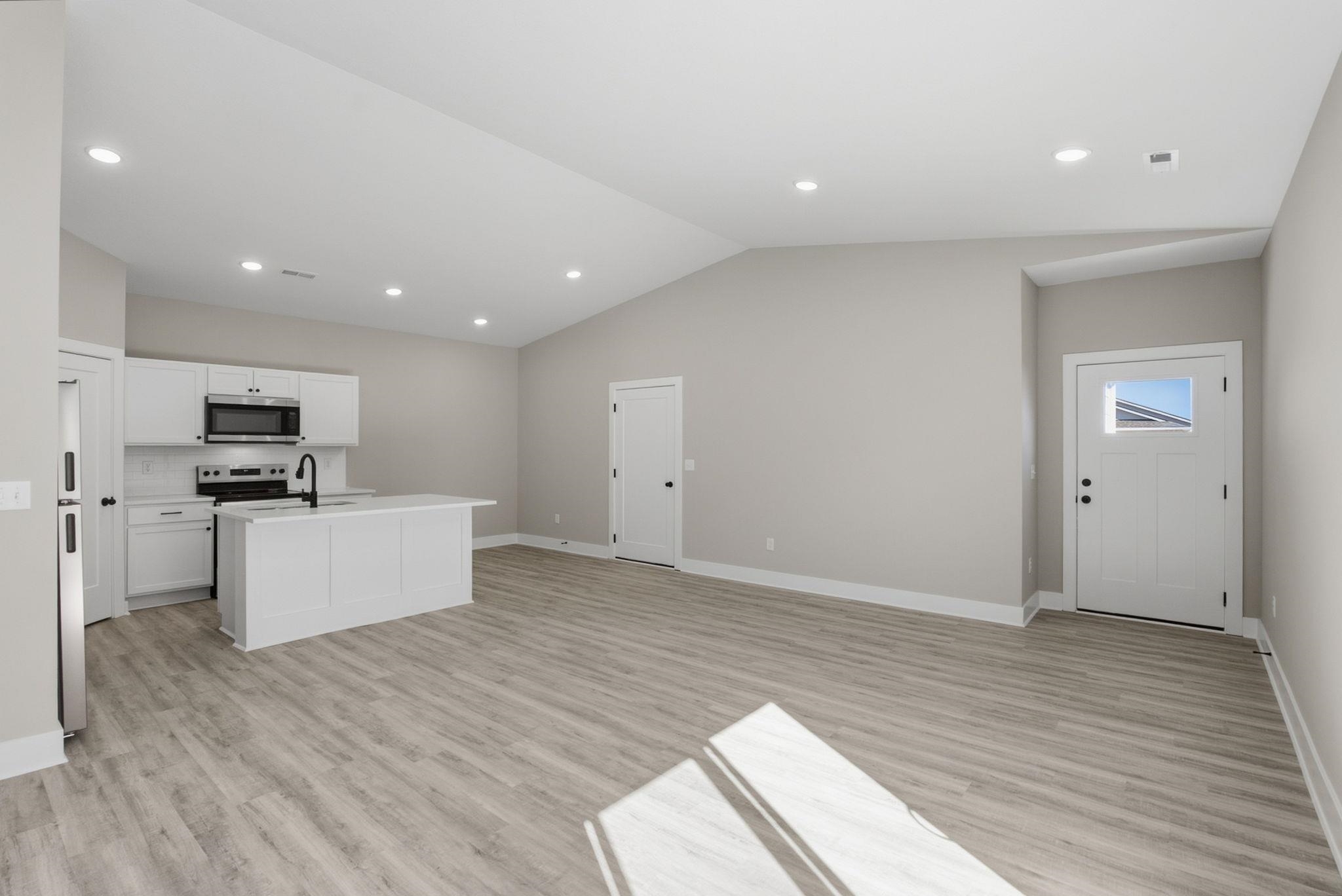 12827/12829 E Blake St. Property Photo 20