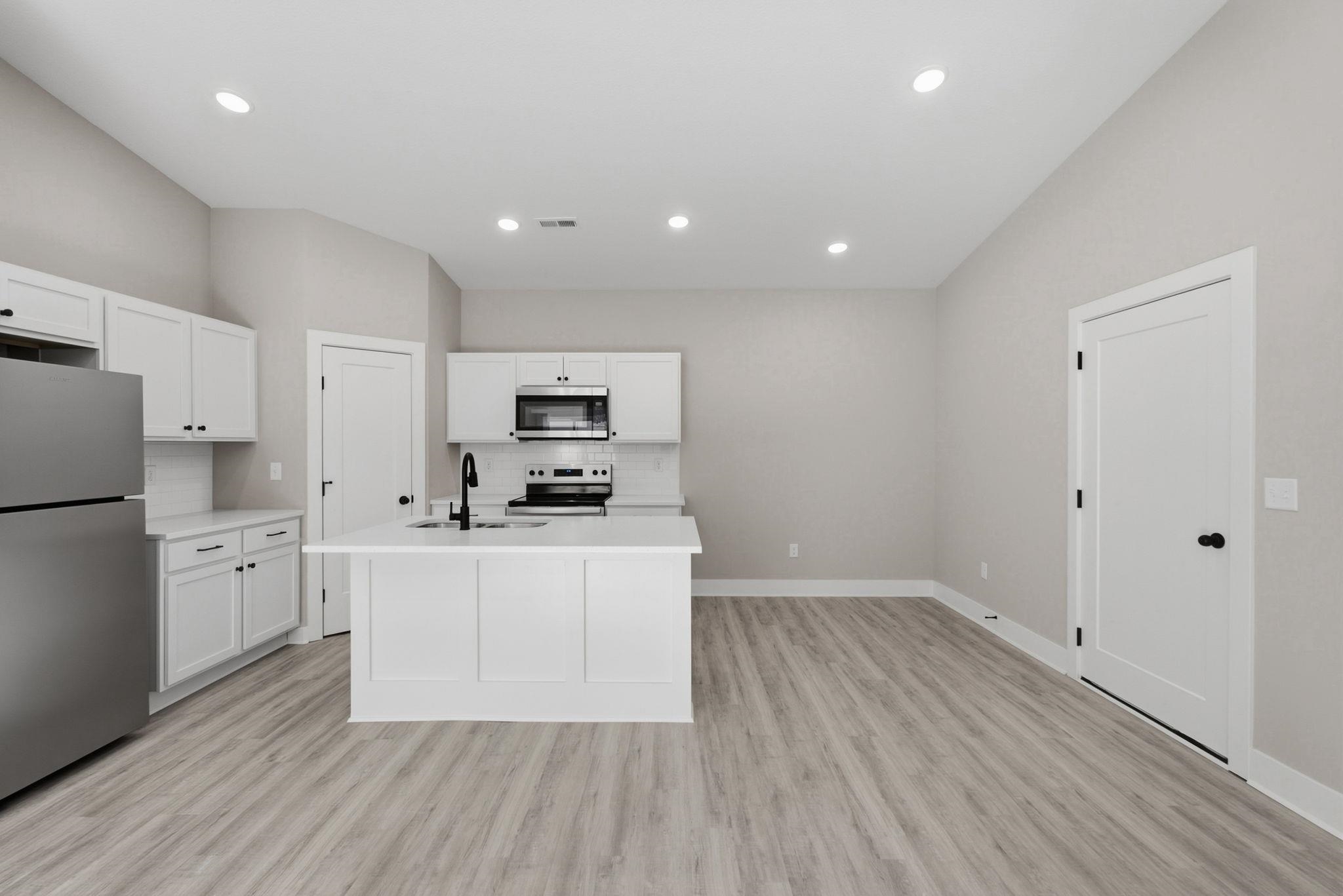 12827/12829 E Blake St. Property Photo 22