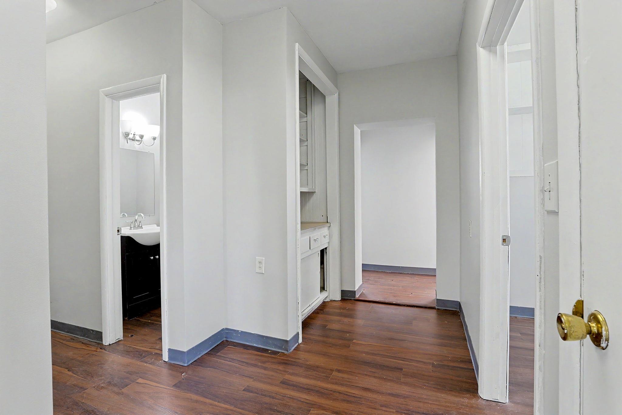 1601 State St. Property Photo 11