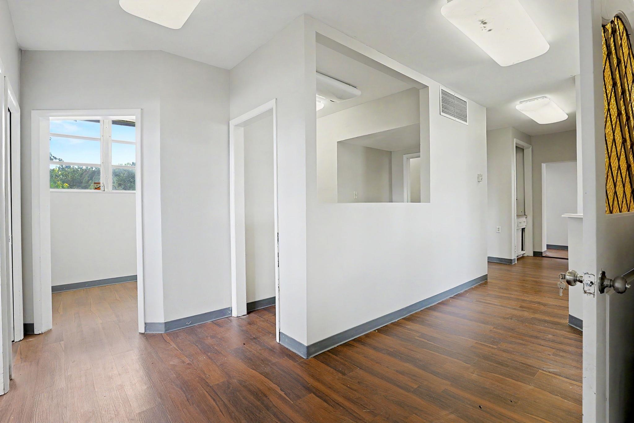 1601 State St. Property Photo 23