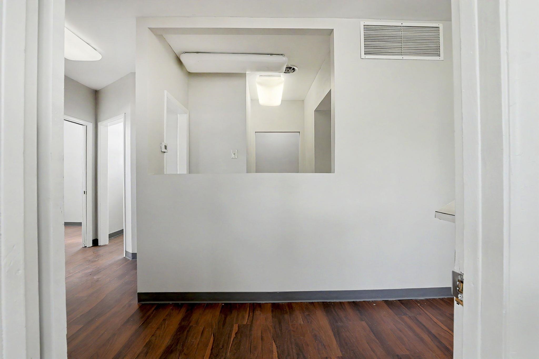 1601 State St. Property Photo 27