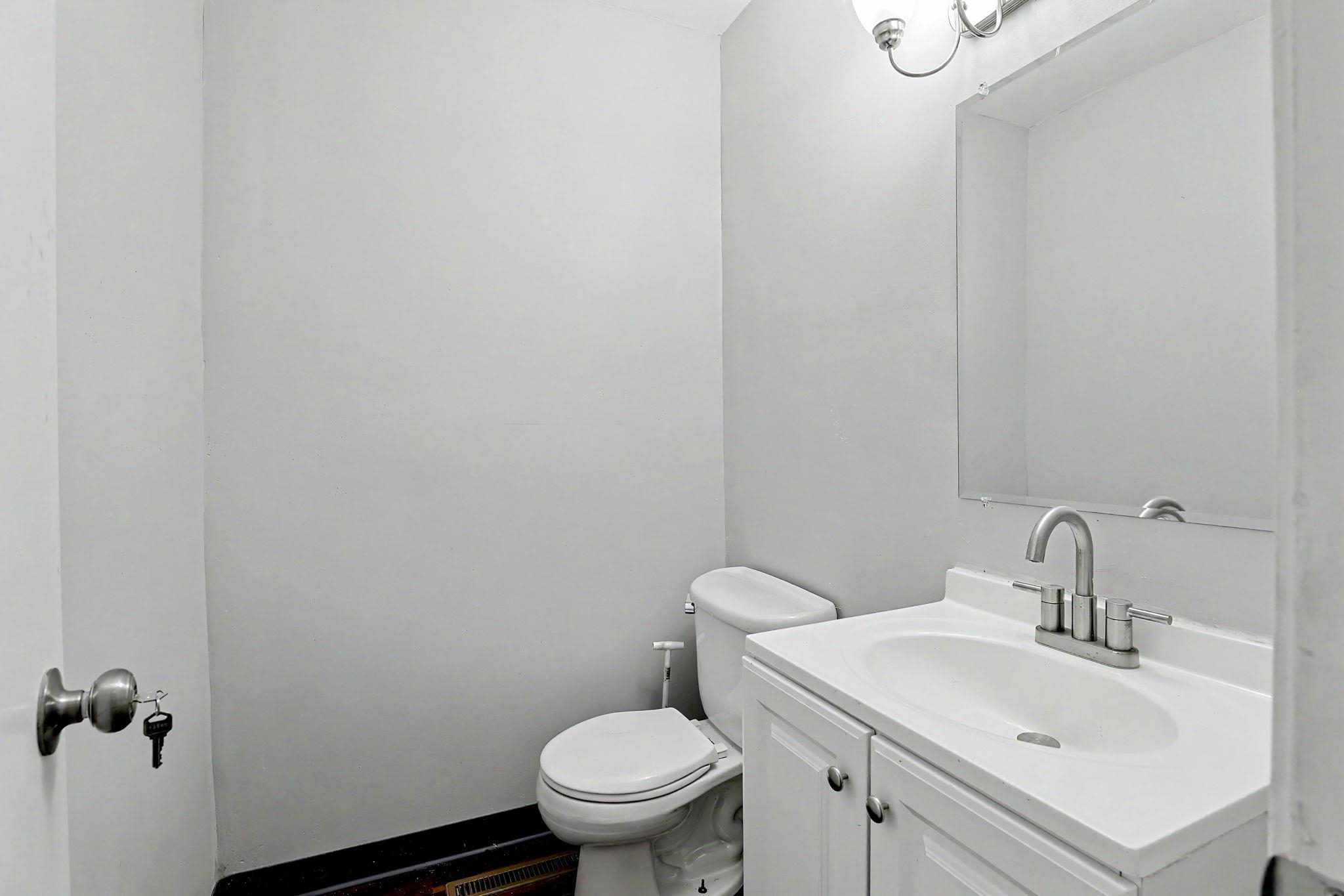 1601 State St. Property Photo 32