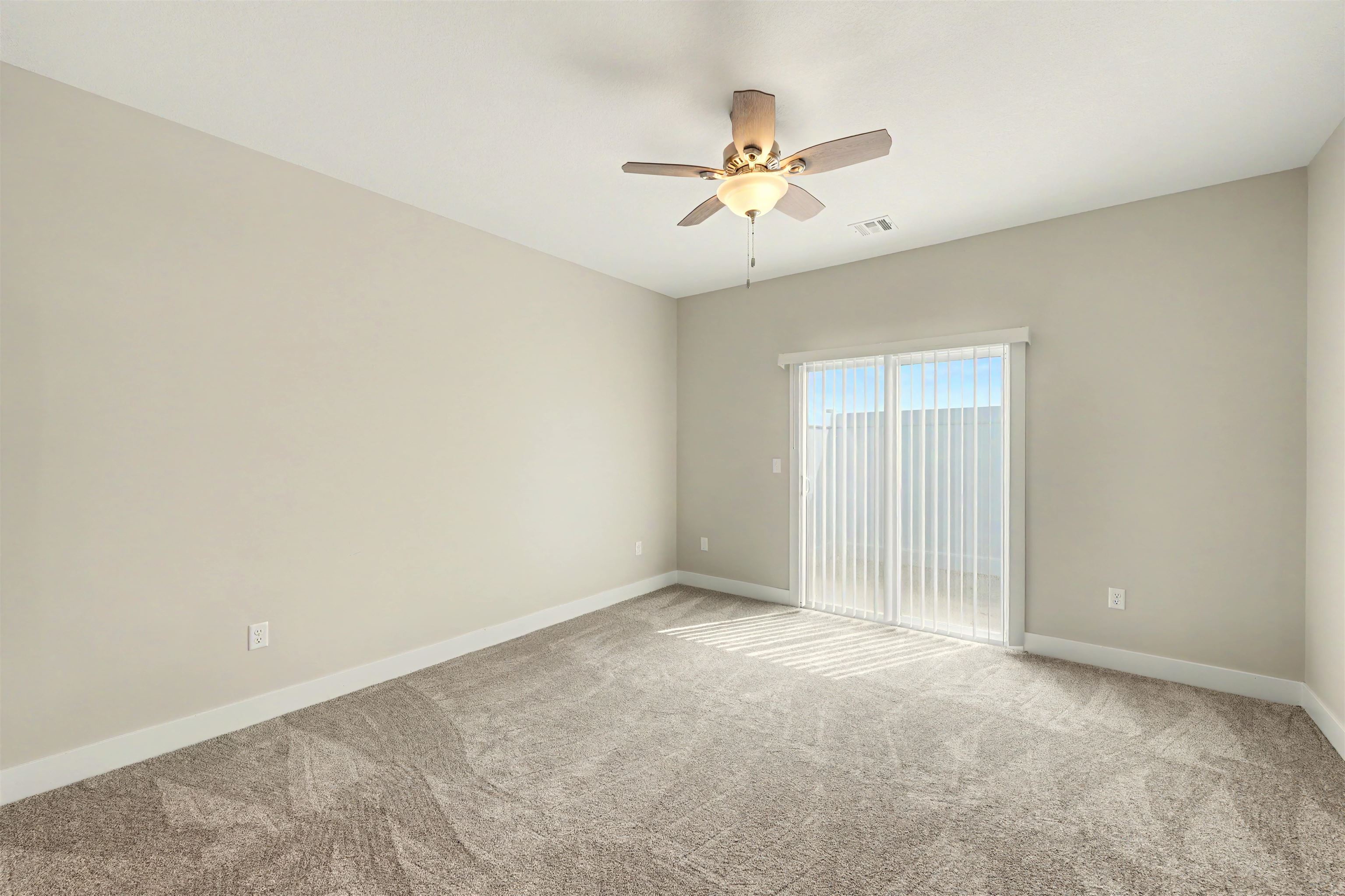 2719 Amelia Ln Property Photo 32
