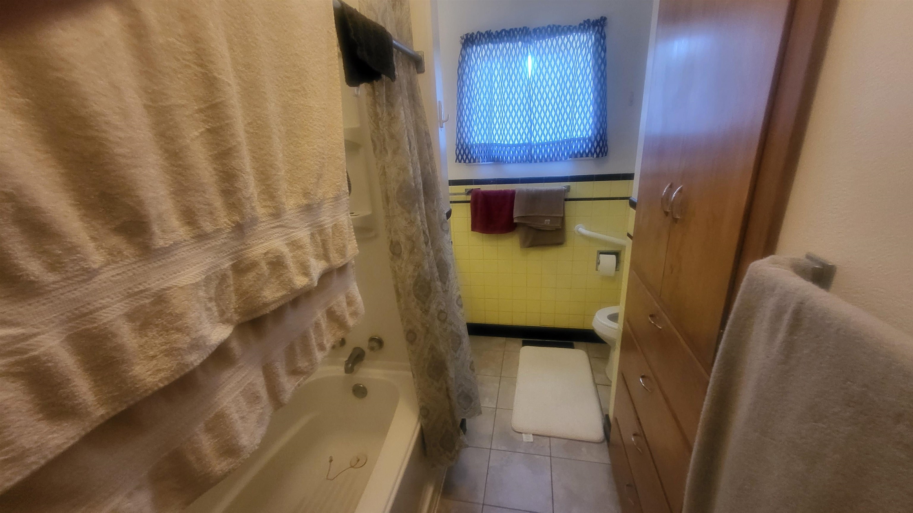 516 N Botkin Property Photo 9