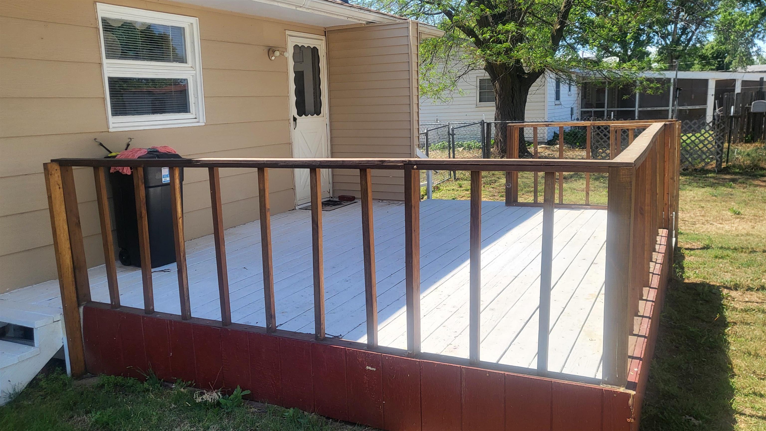 516 N Botkin Property Photo 12