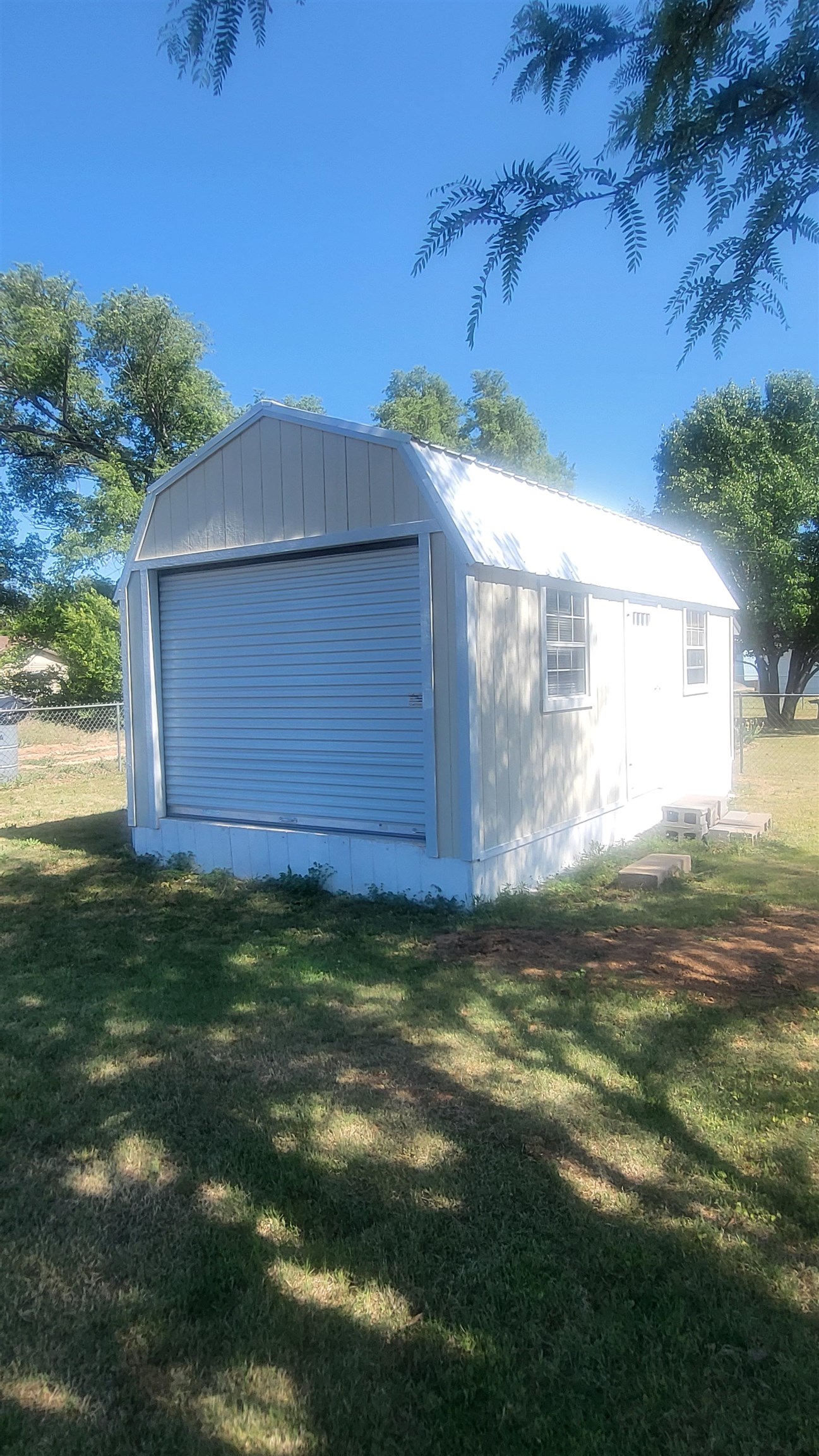 516 N Botkin Property Photo 14