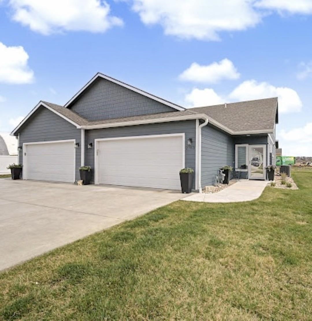 2703 Tim Rogers Ln. Property Photo 1